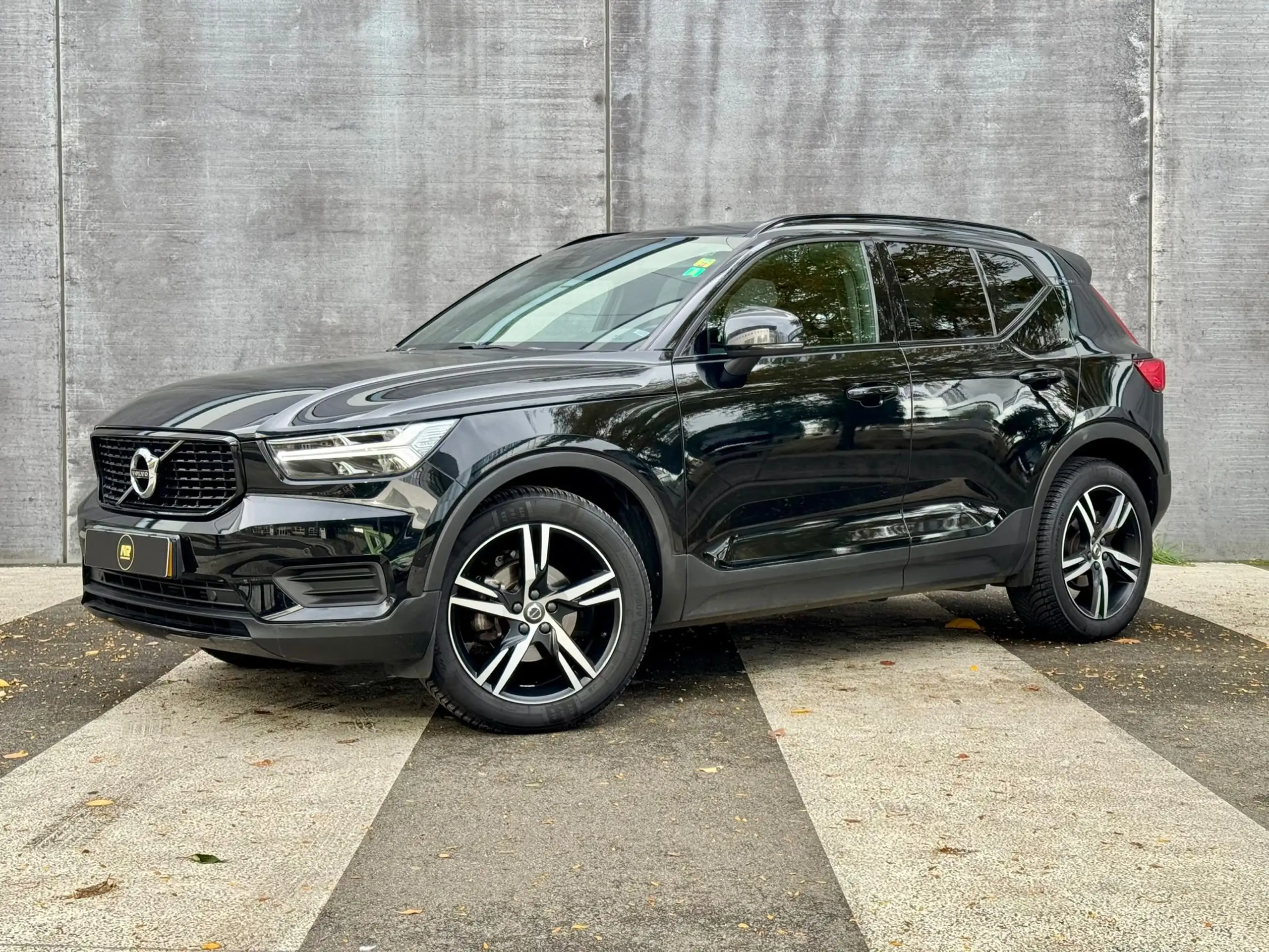 Volvo - XC40