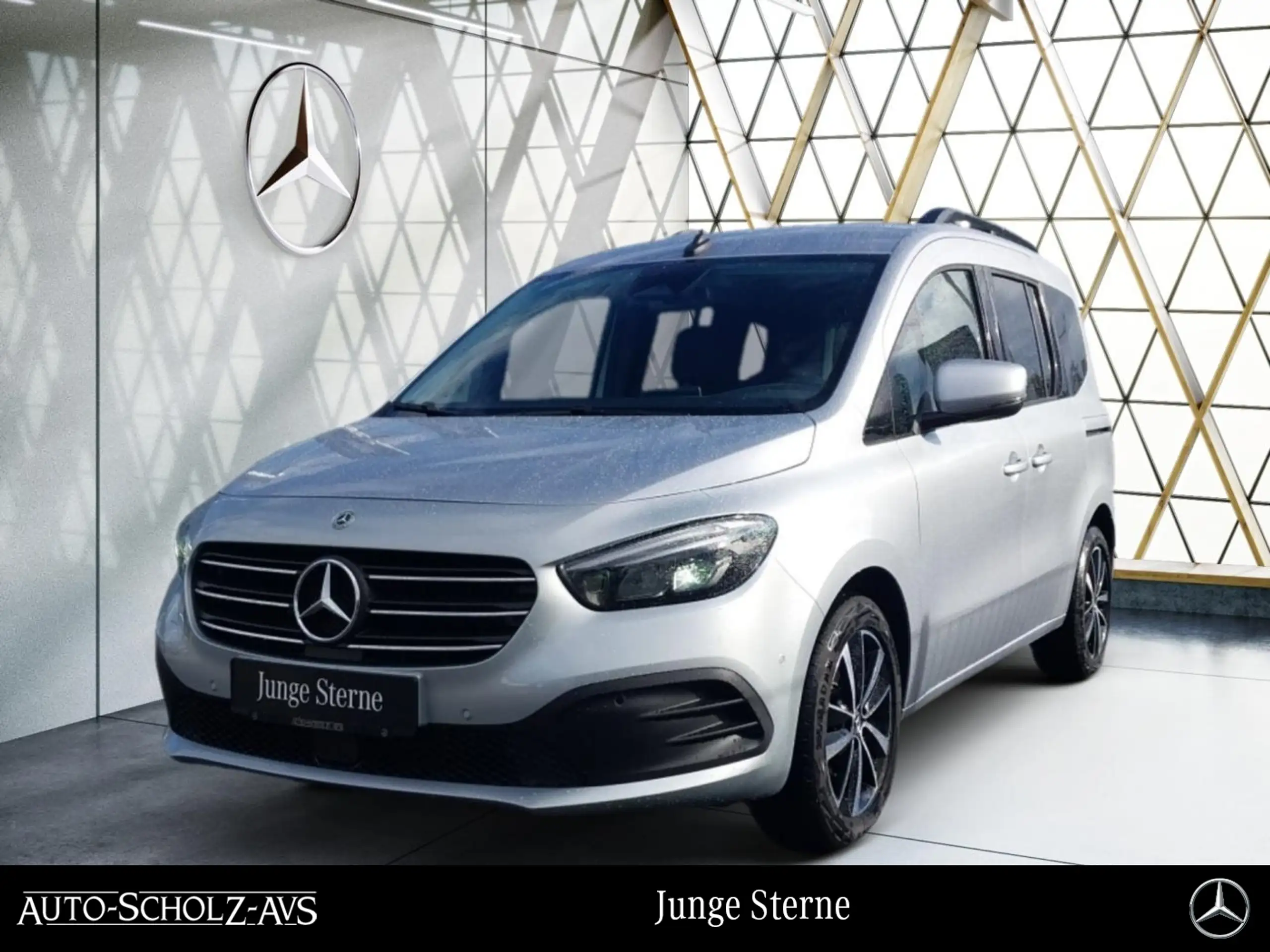 Mercedes-Benz - T-Class