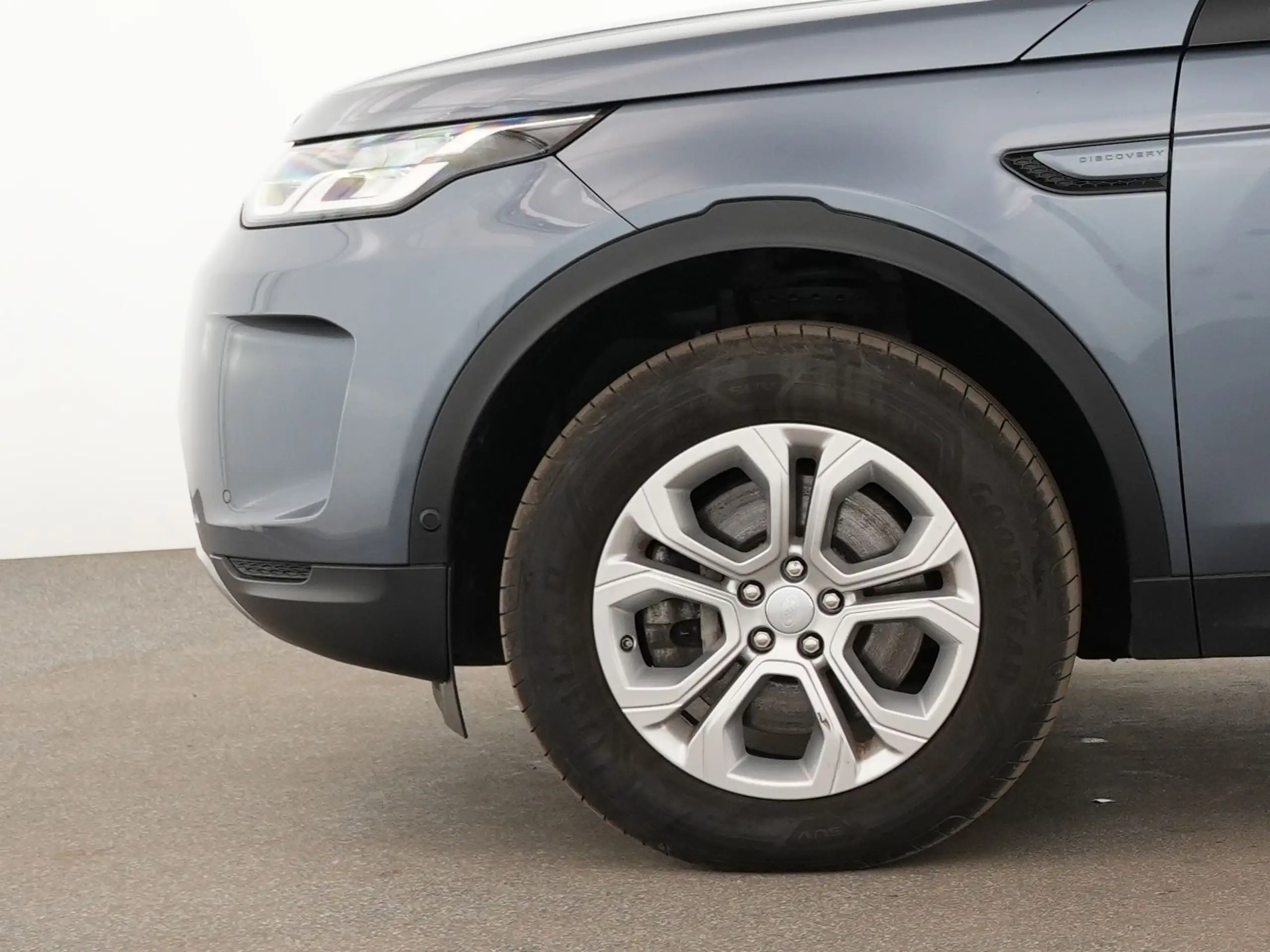 Land Rover - Discovery Sport