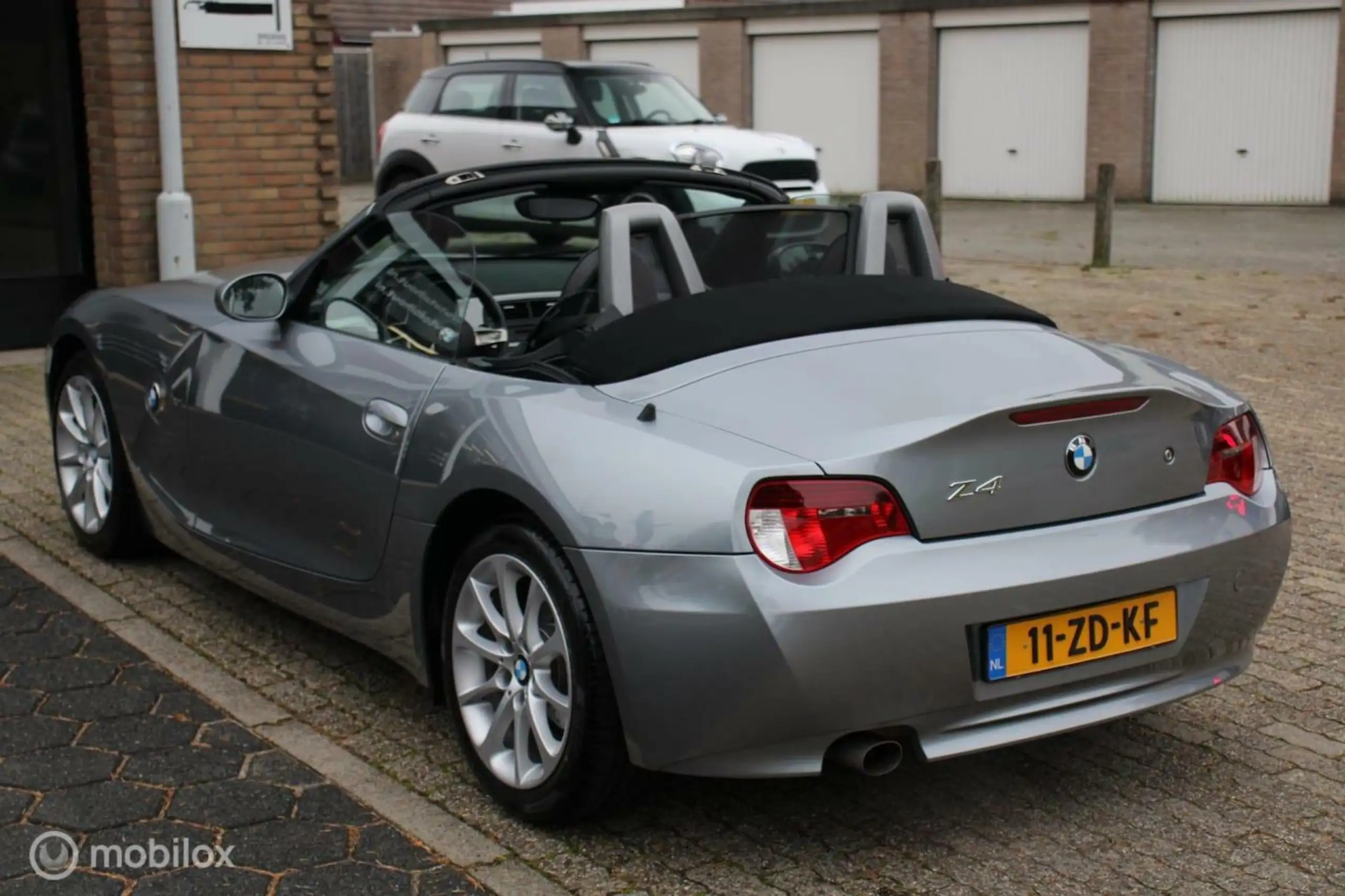 BMW - Z4