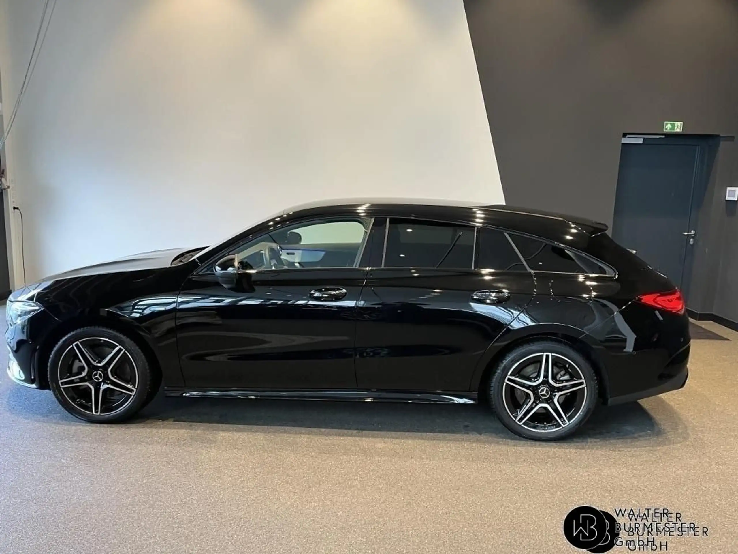 Mercedes-Benz - CLA 250