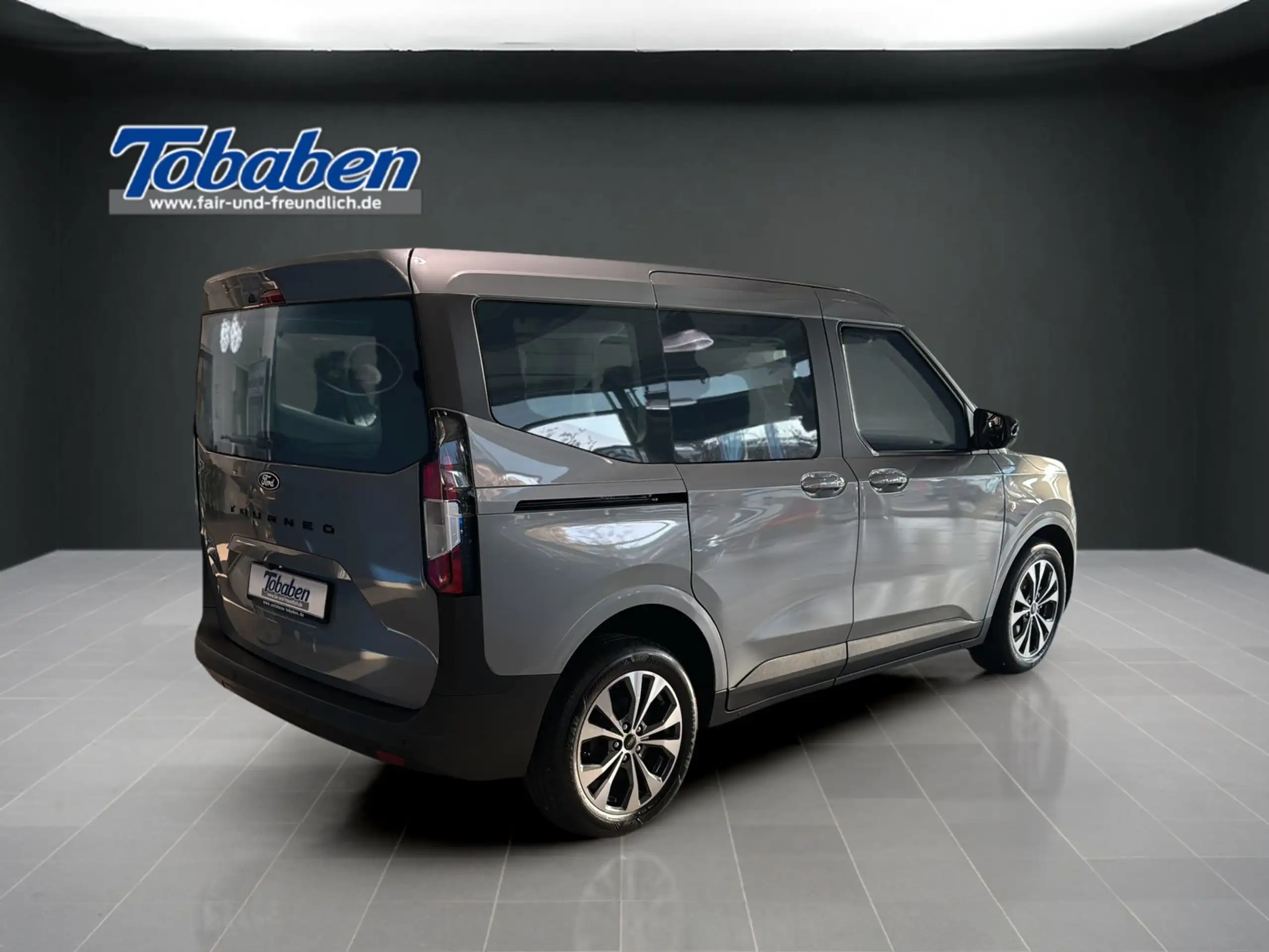 Ford - Tourneo Courier