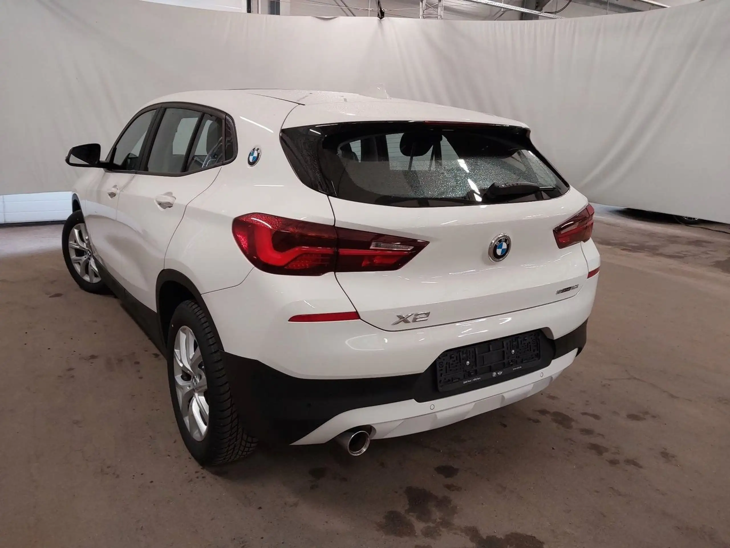 BMW - X2