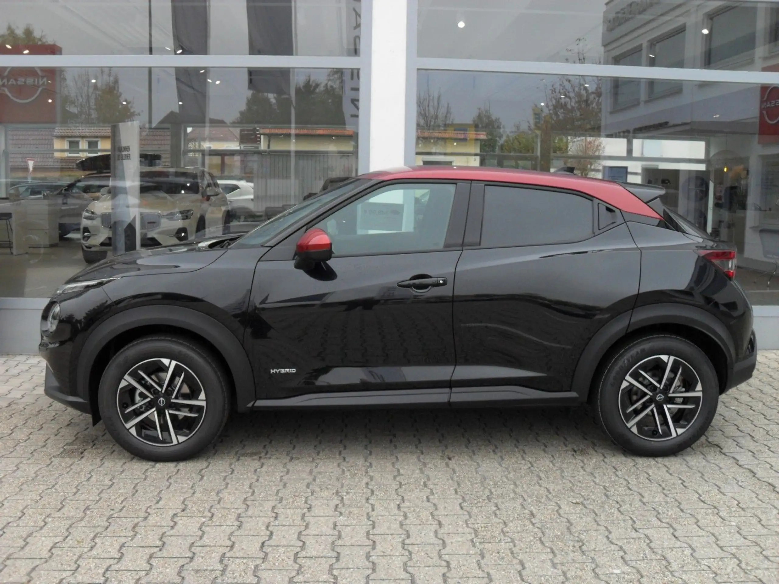 Nissan - Juke