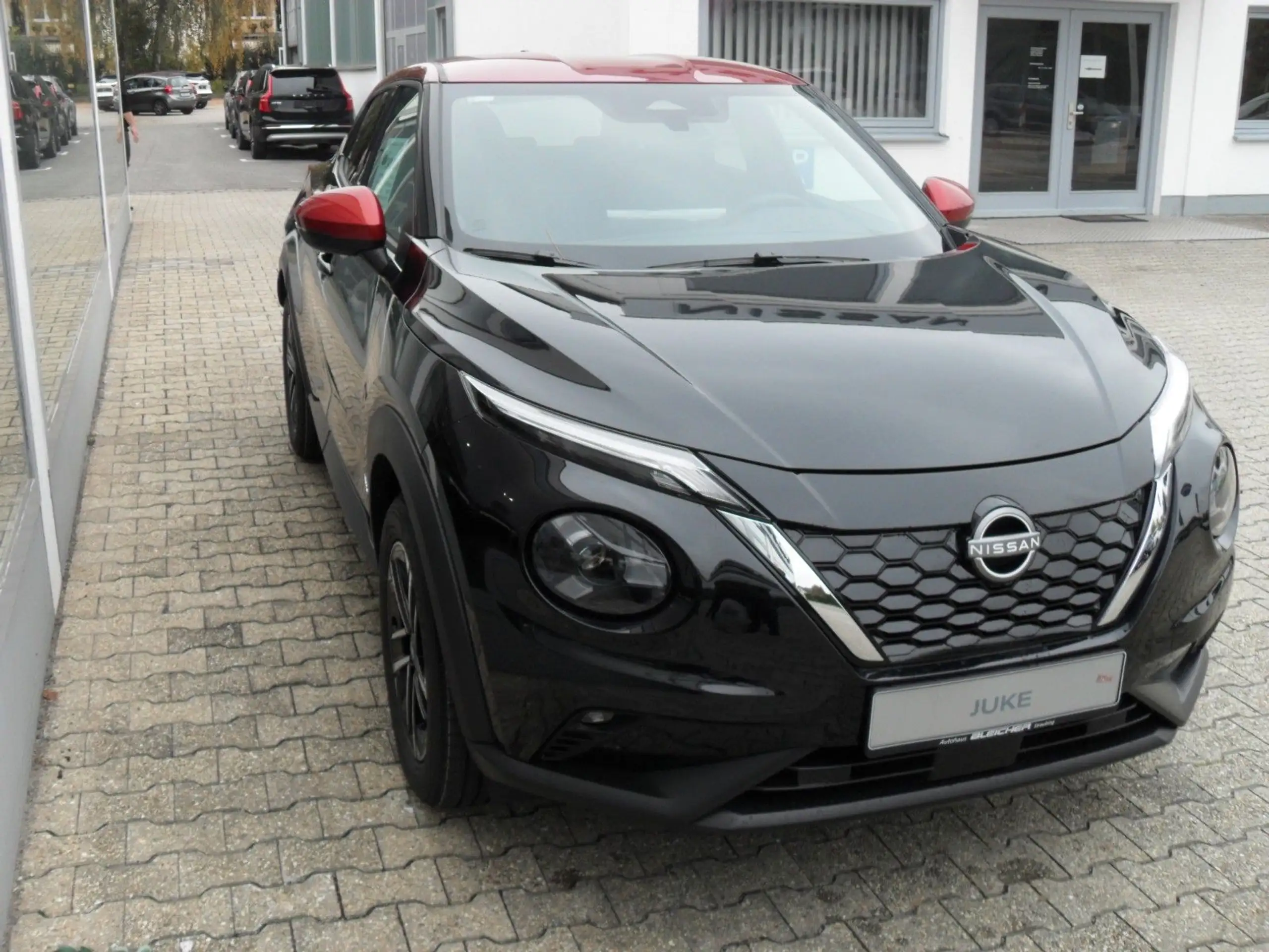 Nissan - Juke