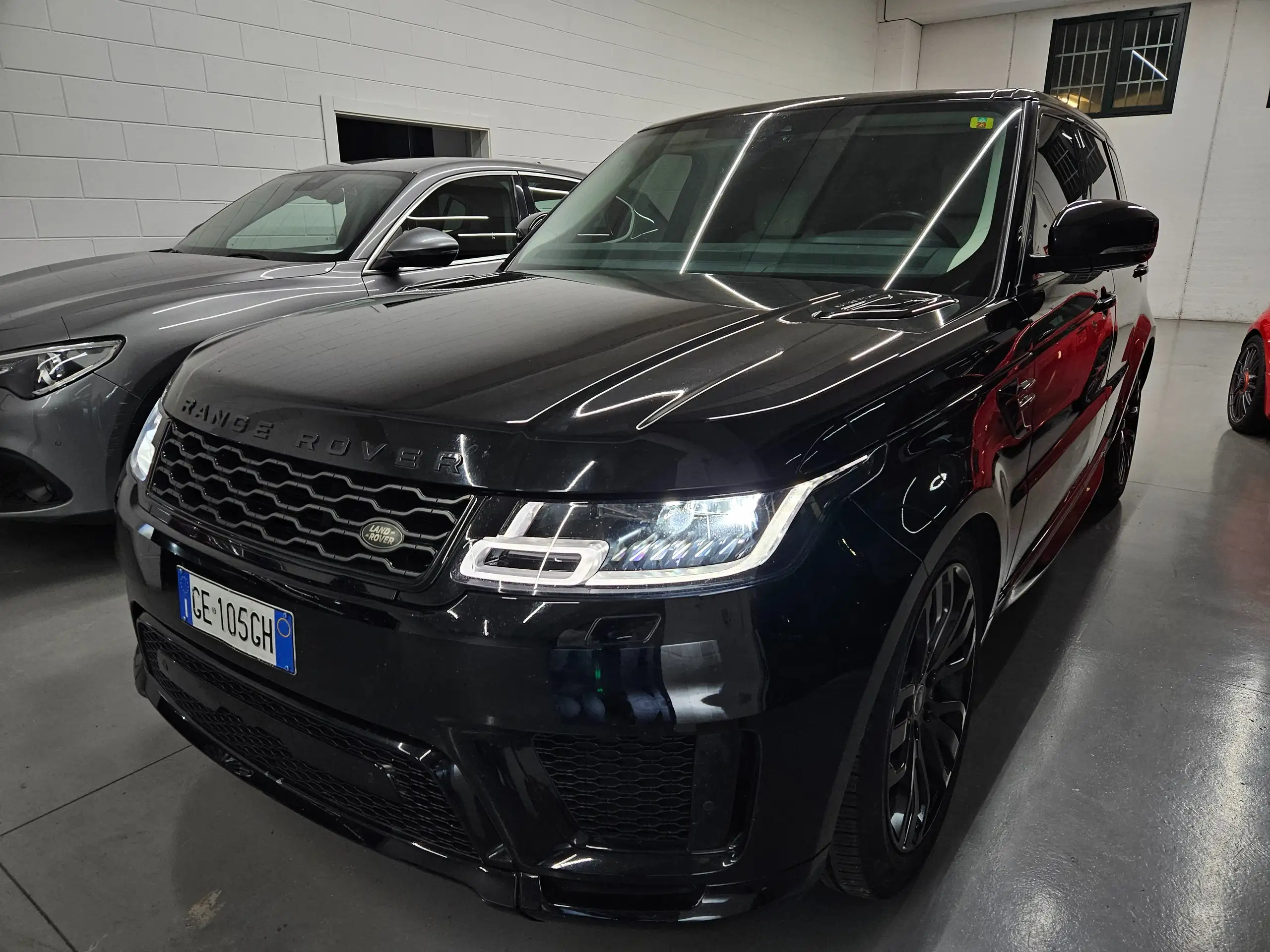 Land Rover - Range Rover Sport