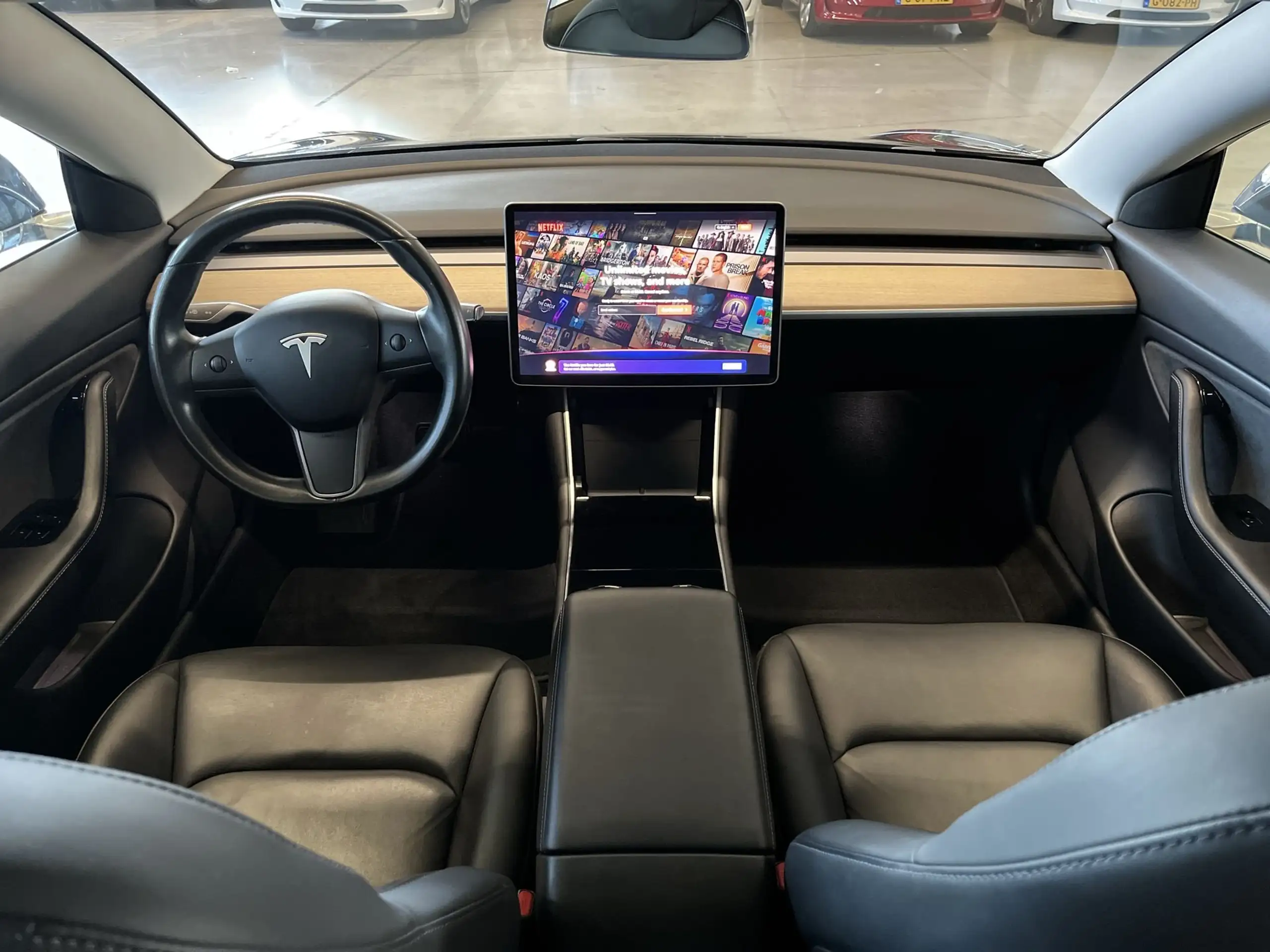 Tesla - Model 3