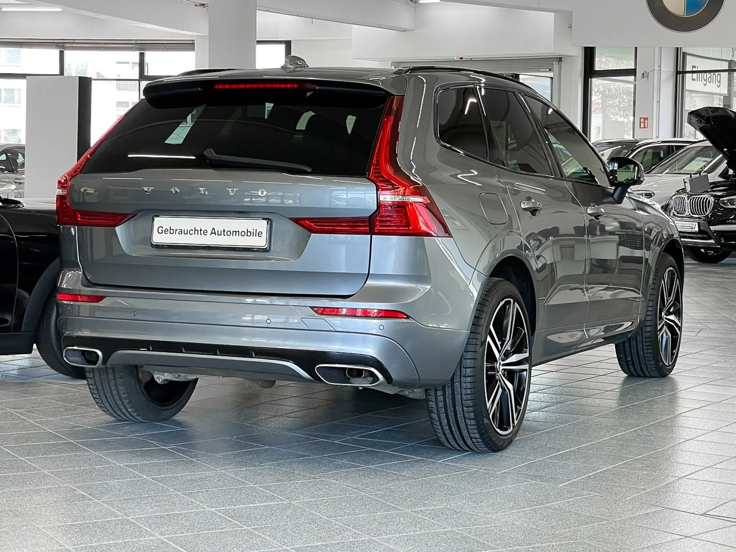 Volvo - XC60