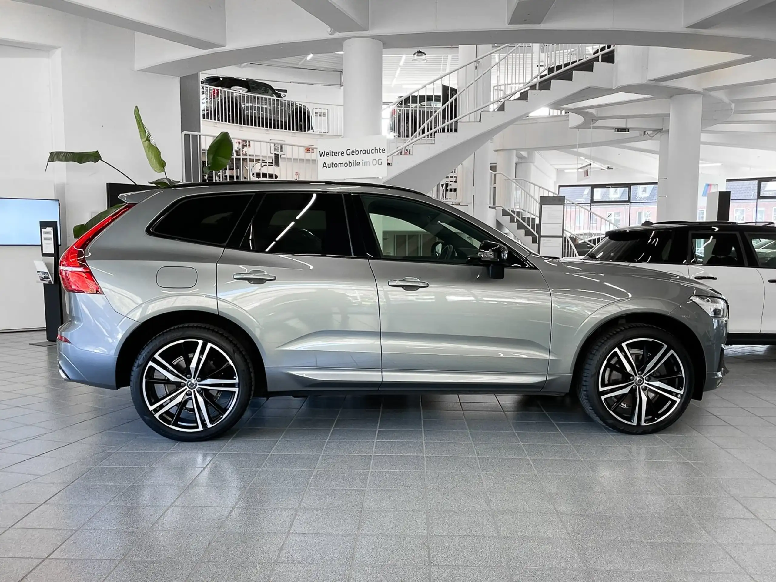 Volvo - XC60