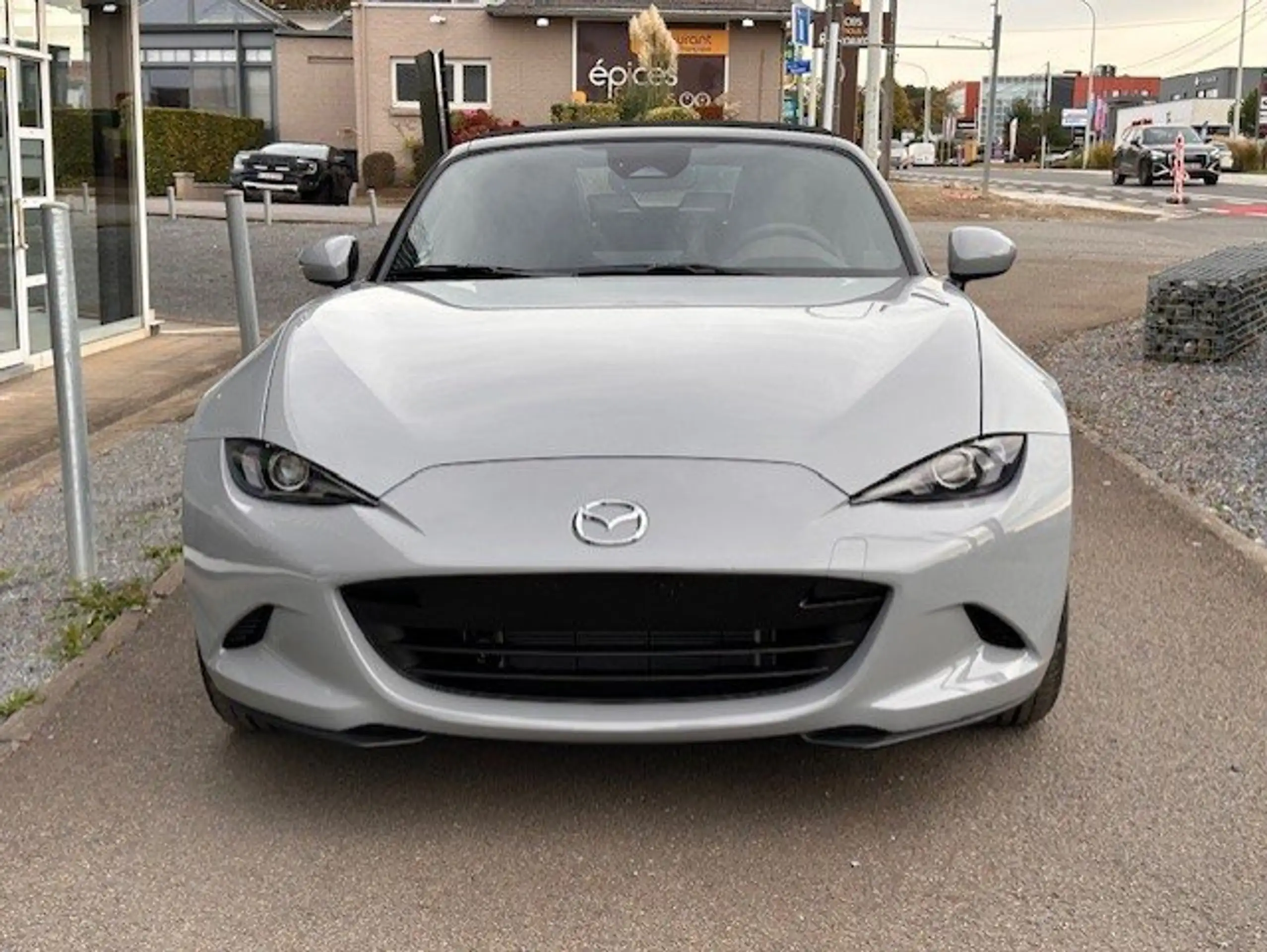 Mazda - MX-5