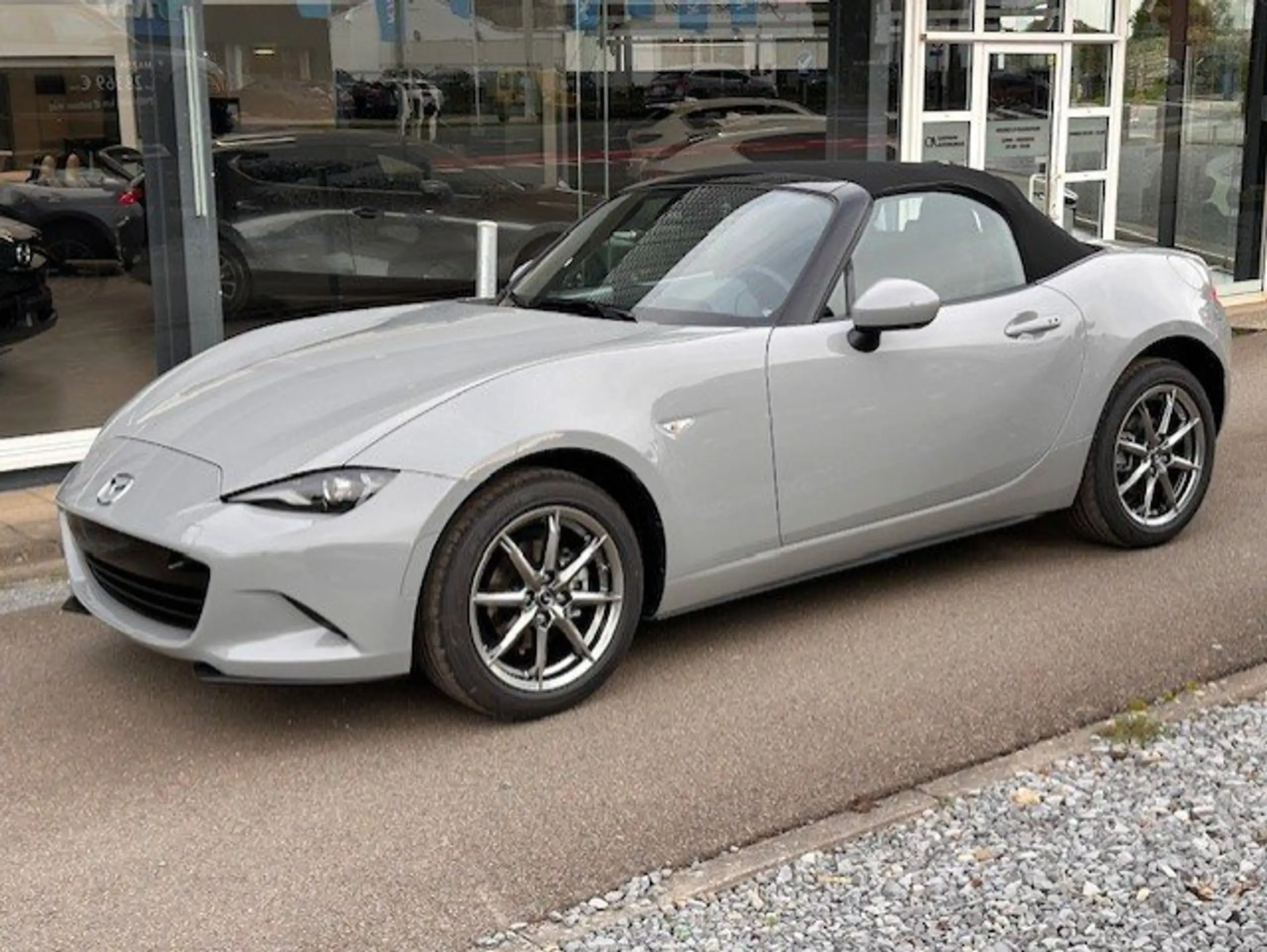 Mazda - MX-5