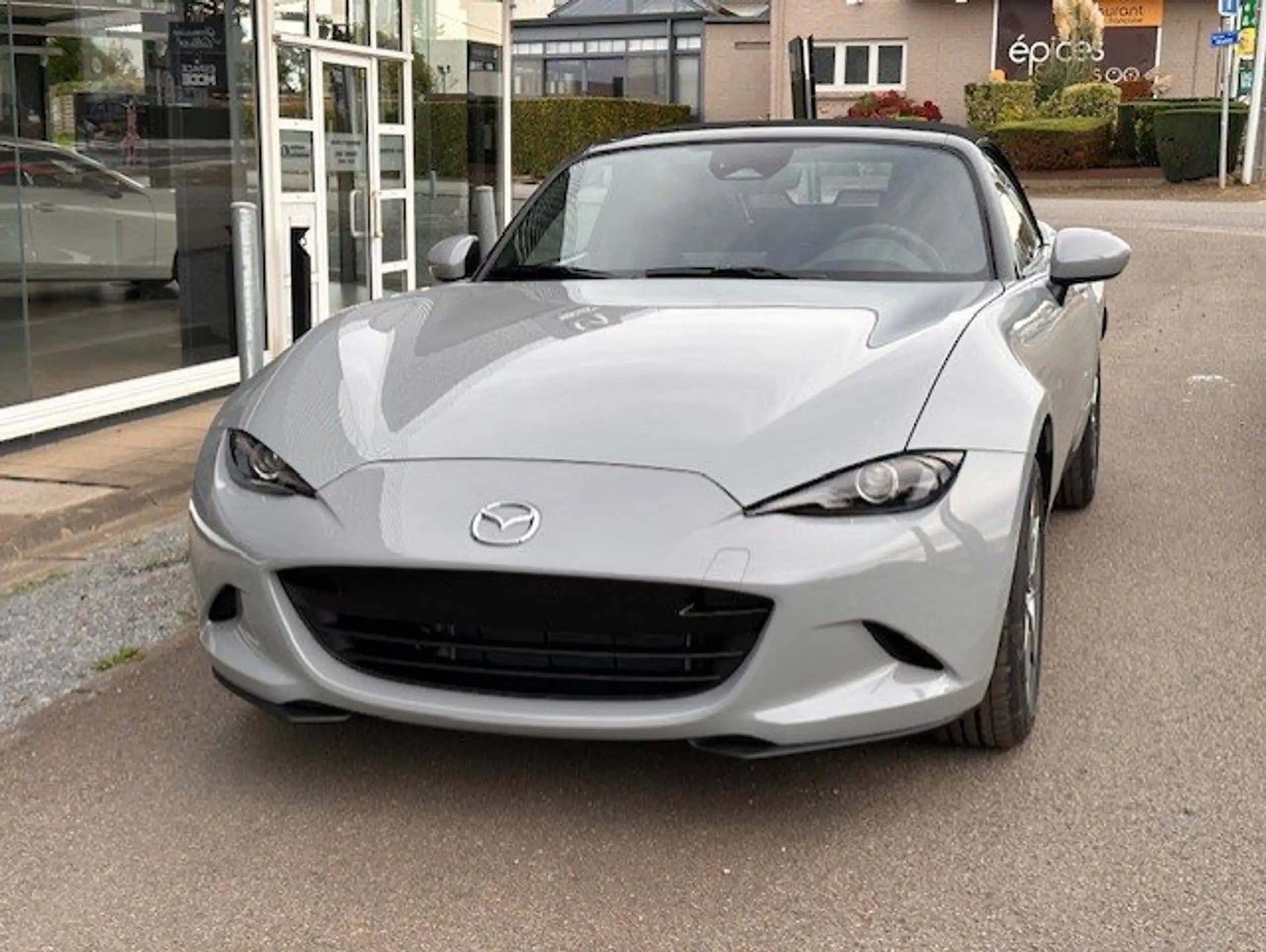 Mazda - MX-5