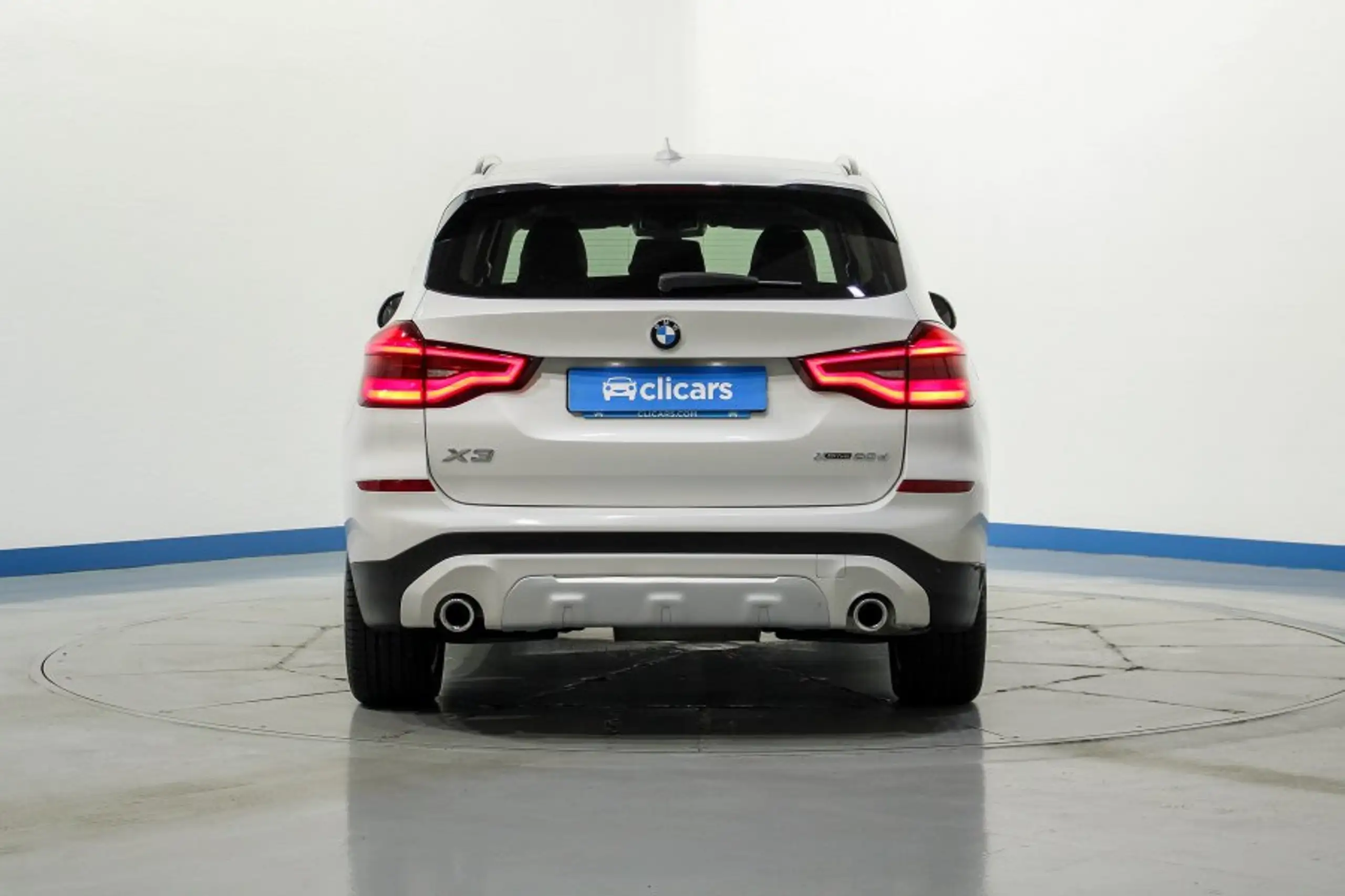 BMW - X3