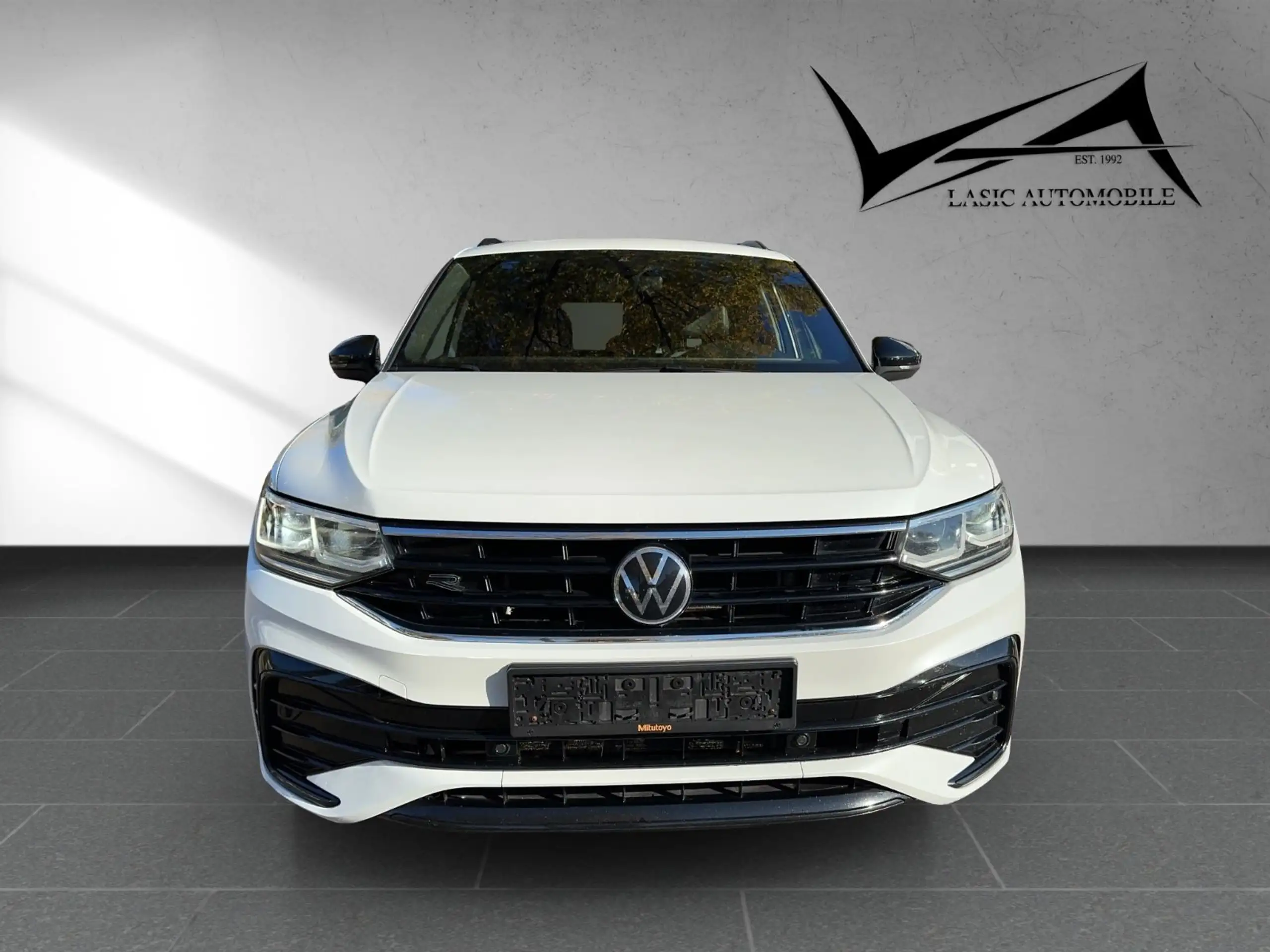 Volkswagen - Tiguan