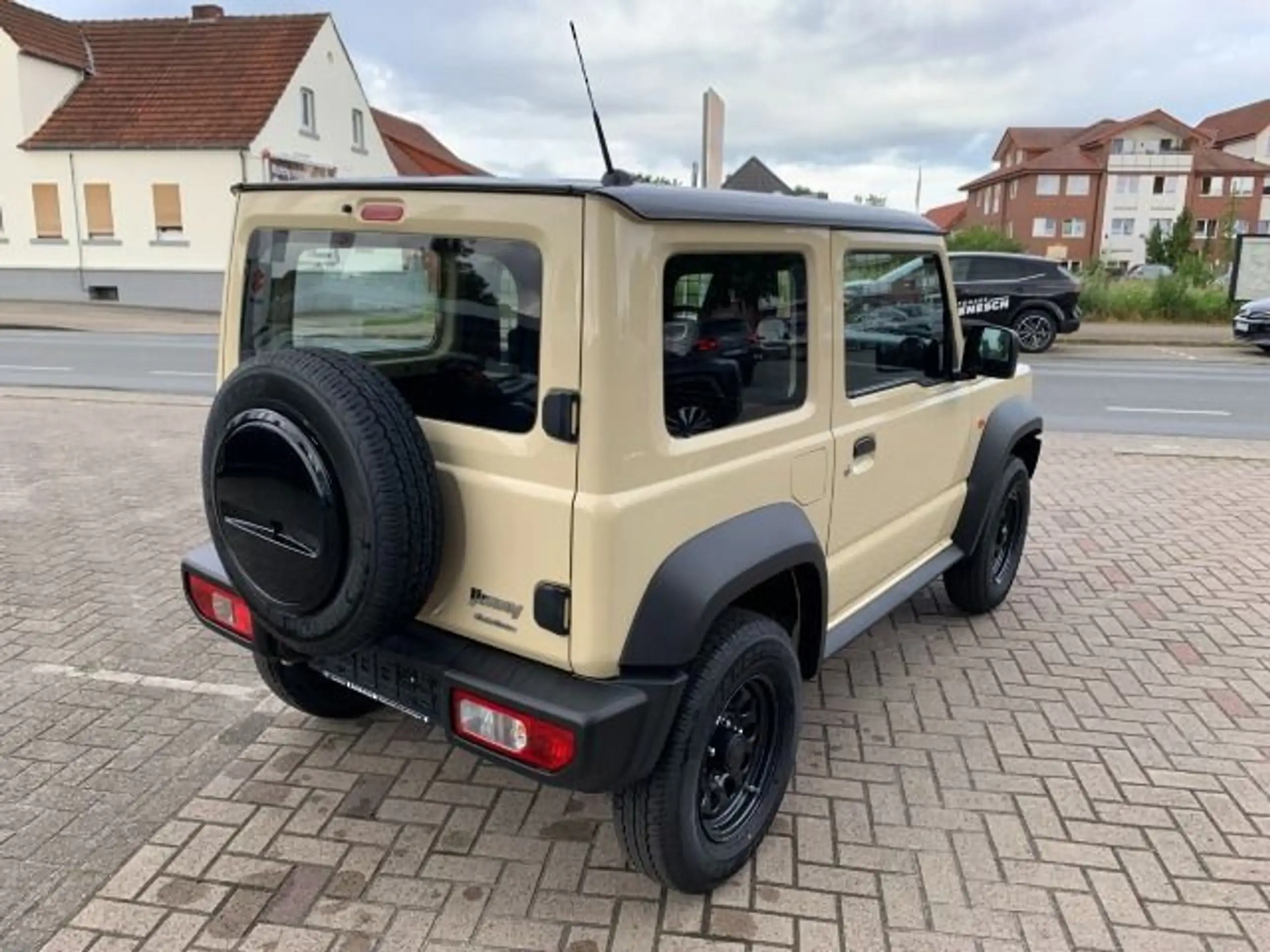 Suzuki - Jimny