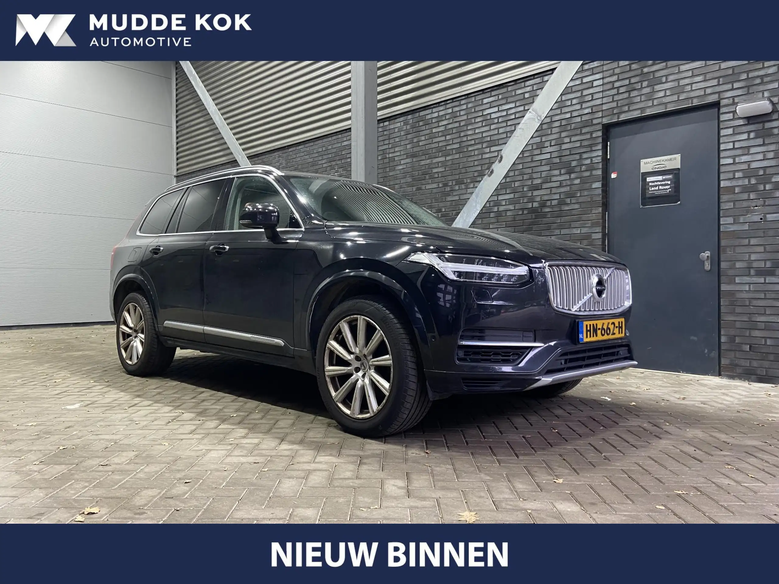 Volvo - XC90