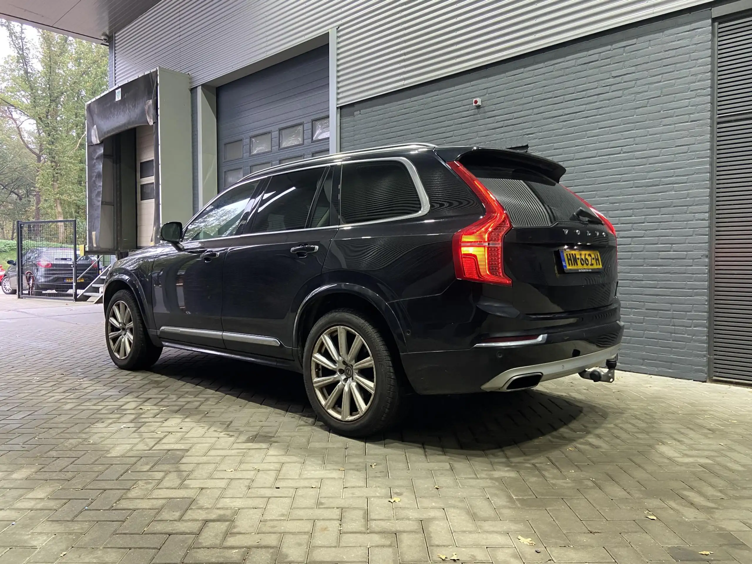 Volvo - XC90