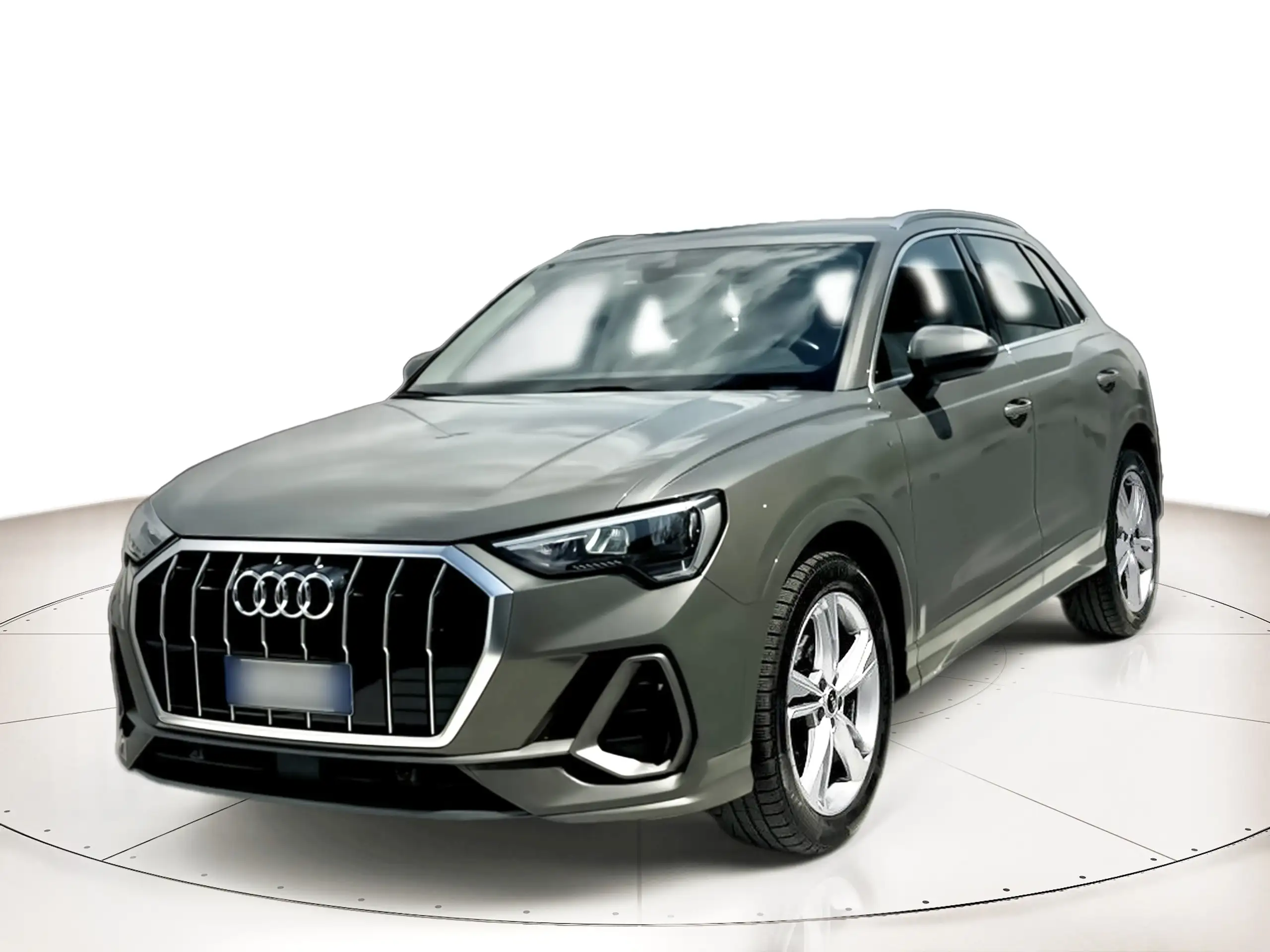 Audi - Q3