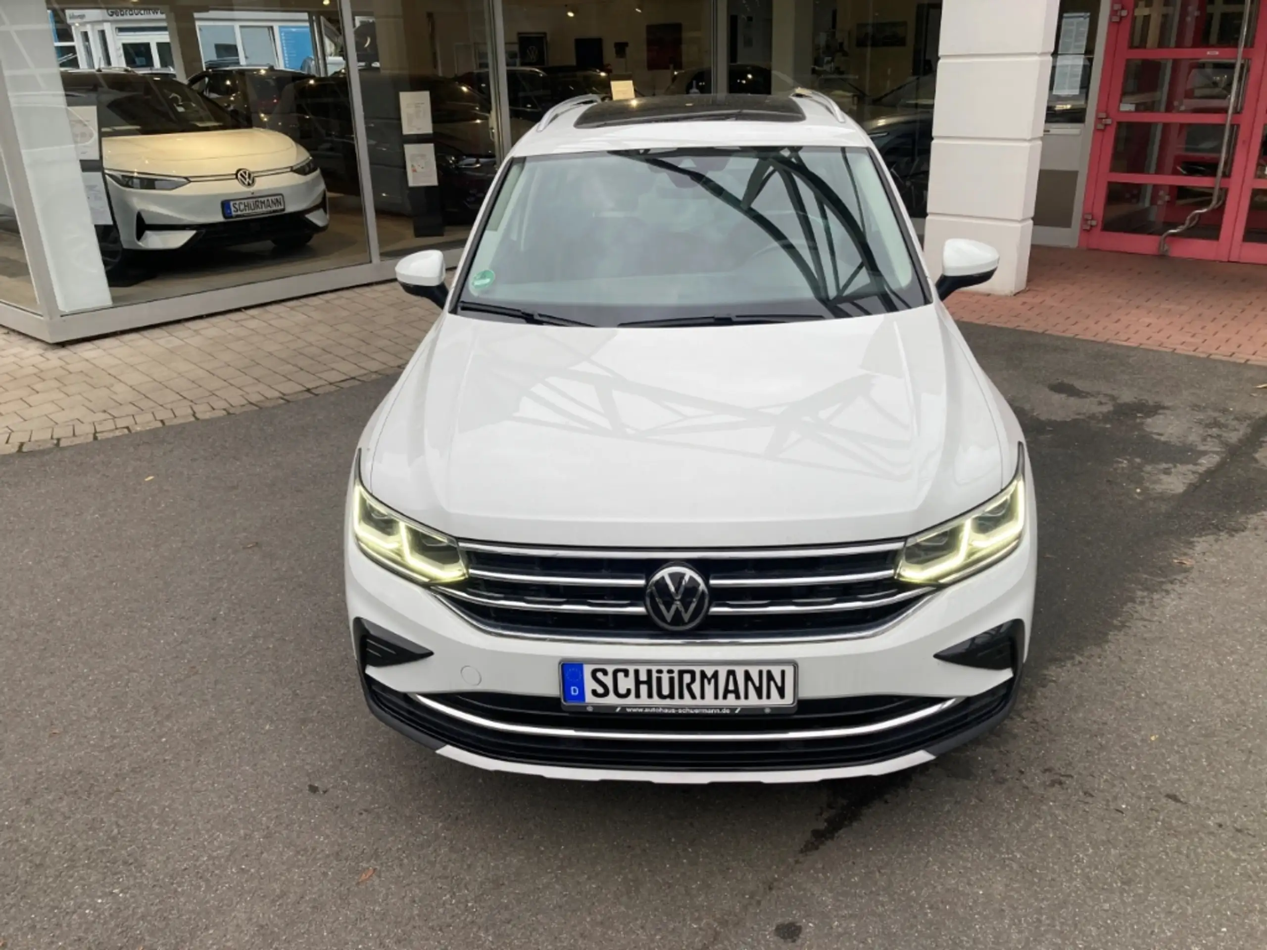 Volkswagen - Tiguan