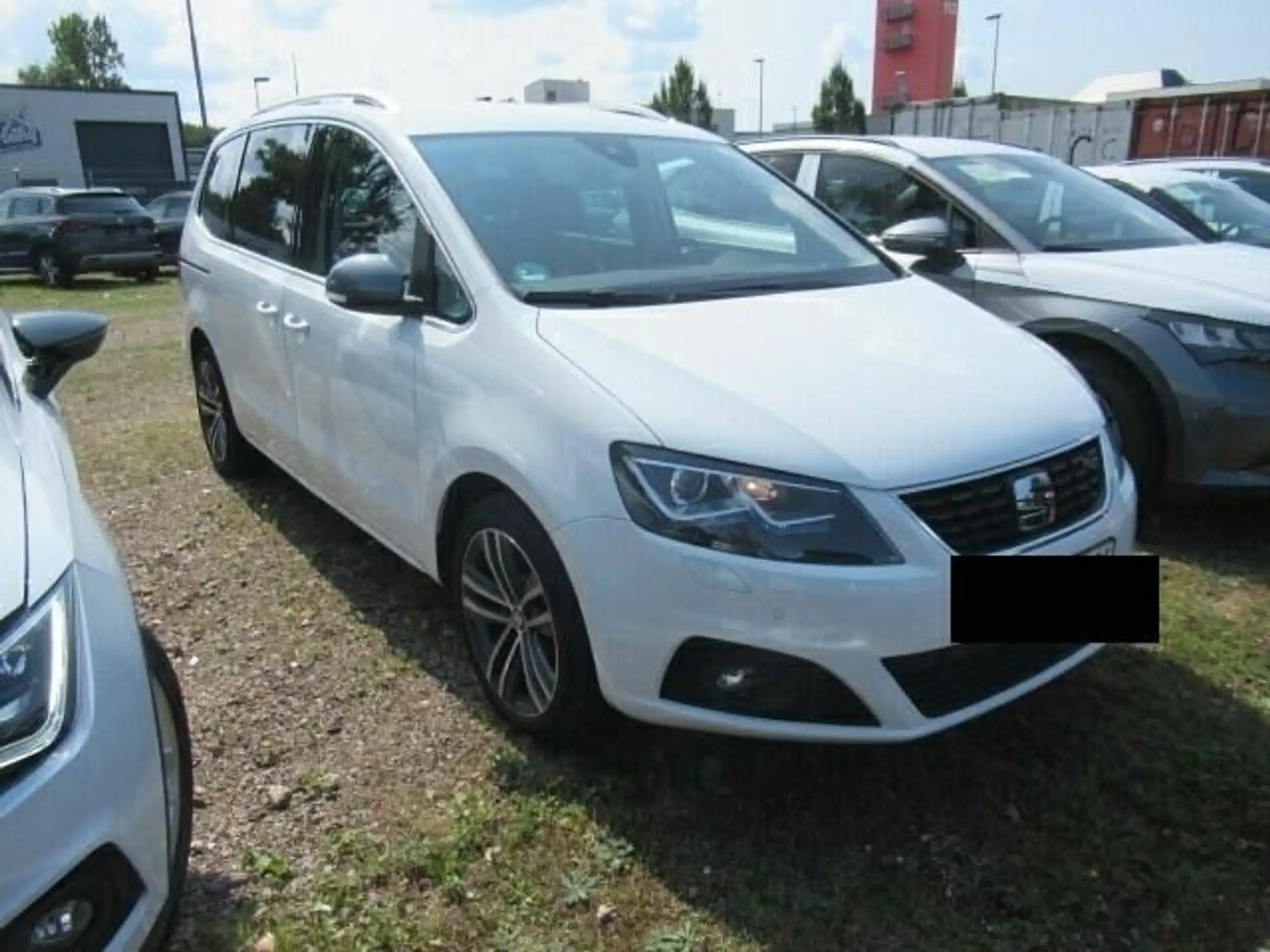 SEAT - Alhambra