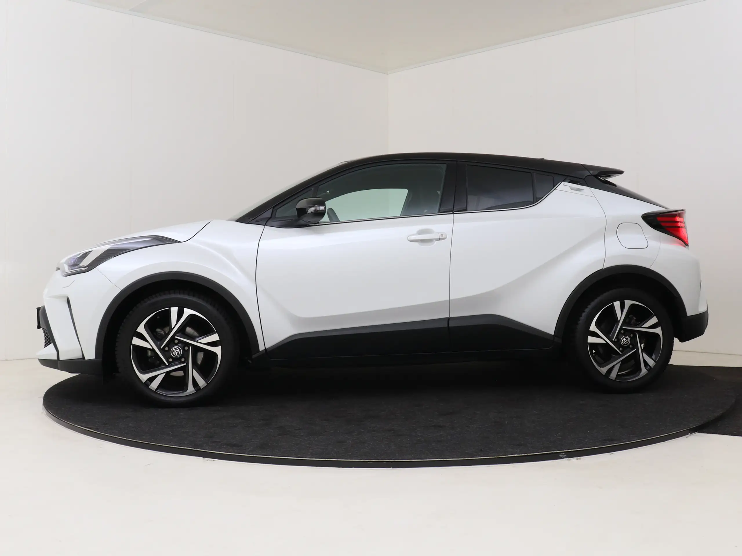 Toyota - C-HR