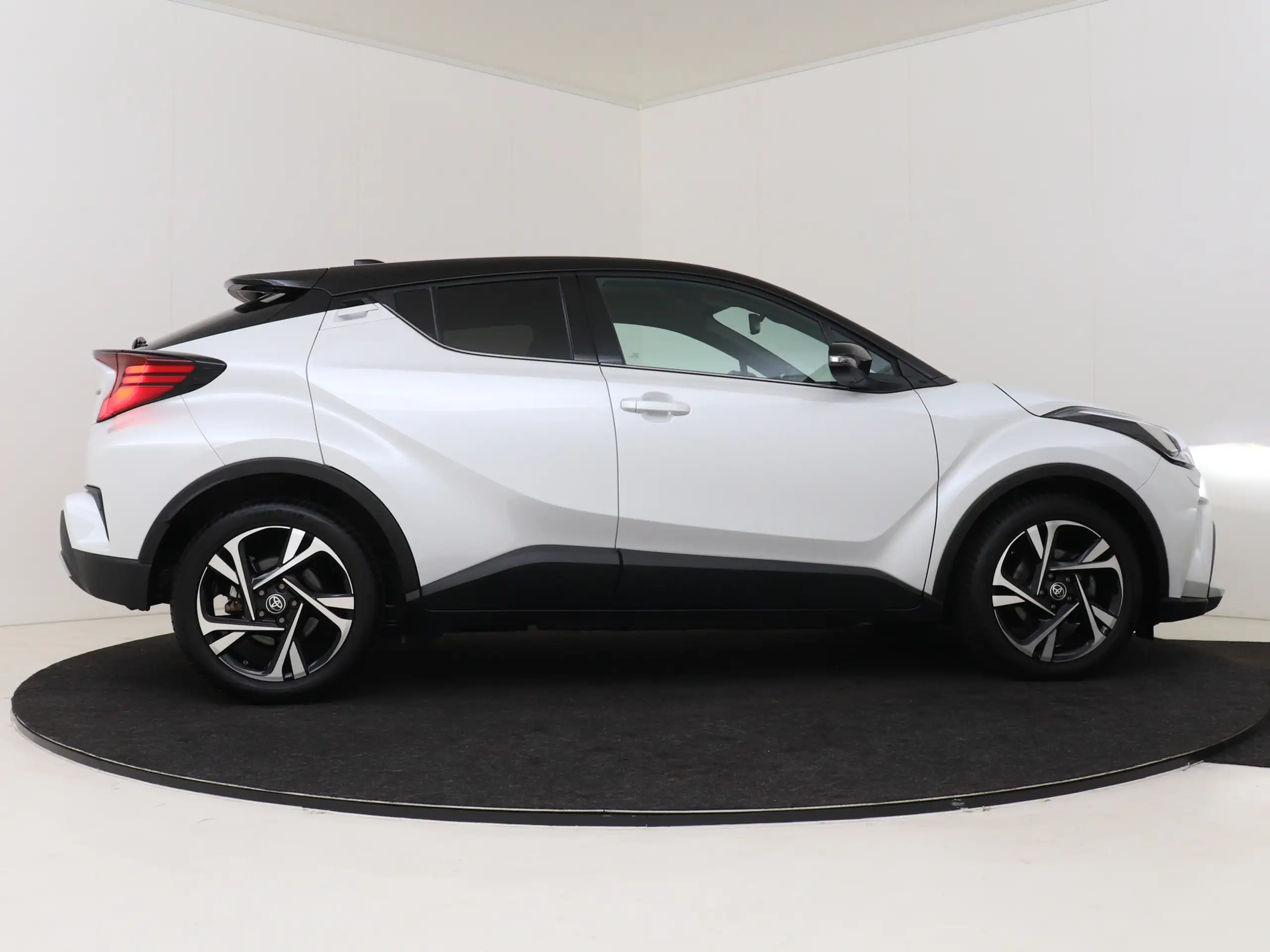 Toyota - C-HR