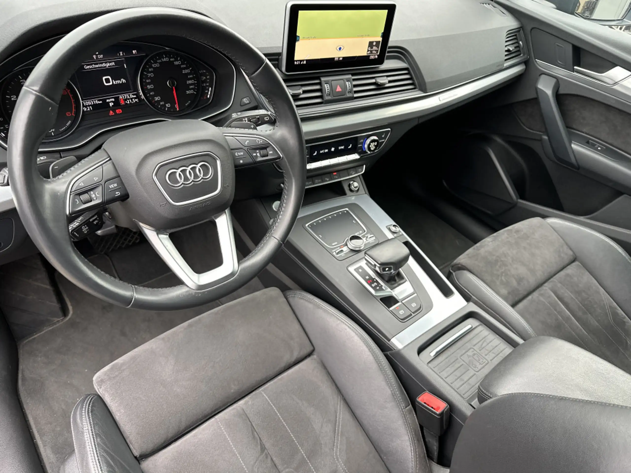 Audi - Q5