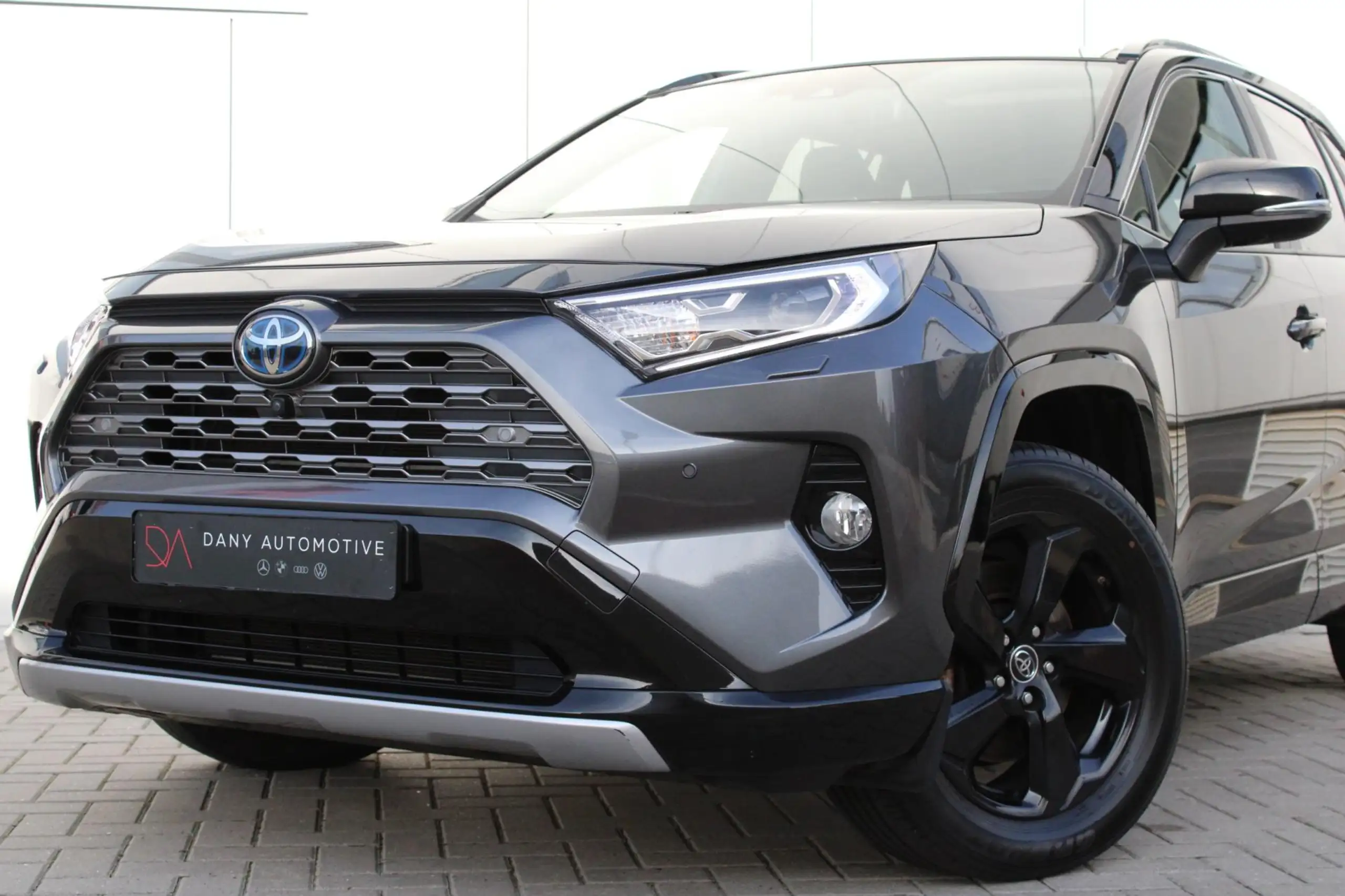 Toyota - RAV 4