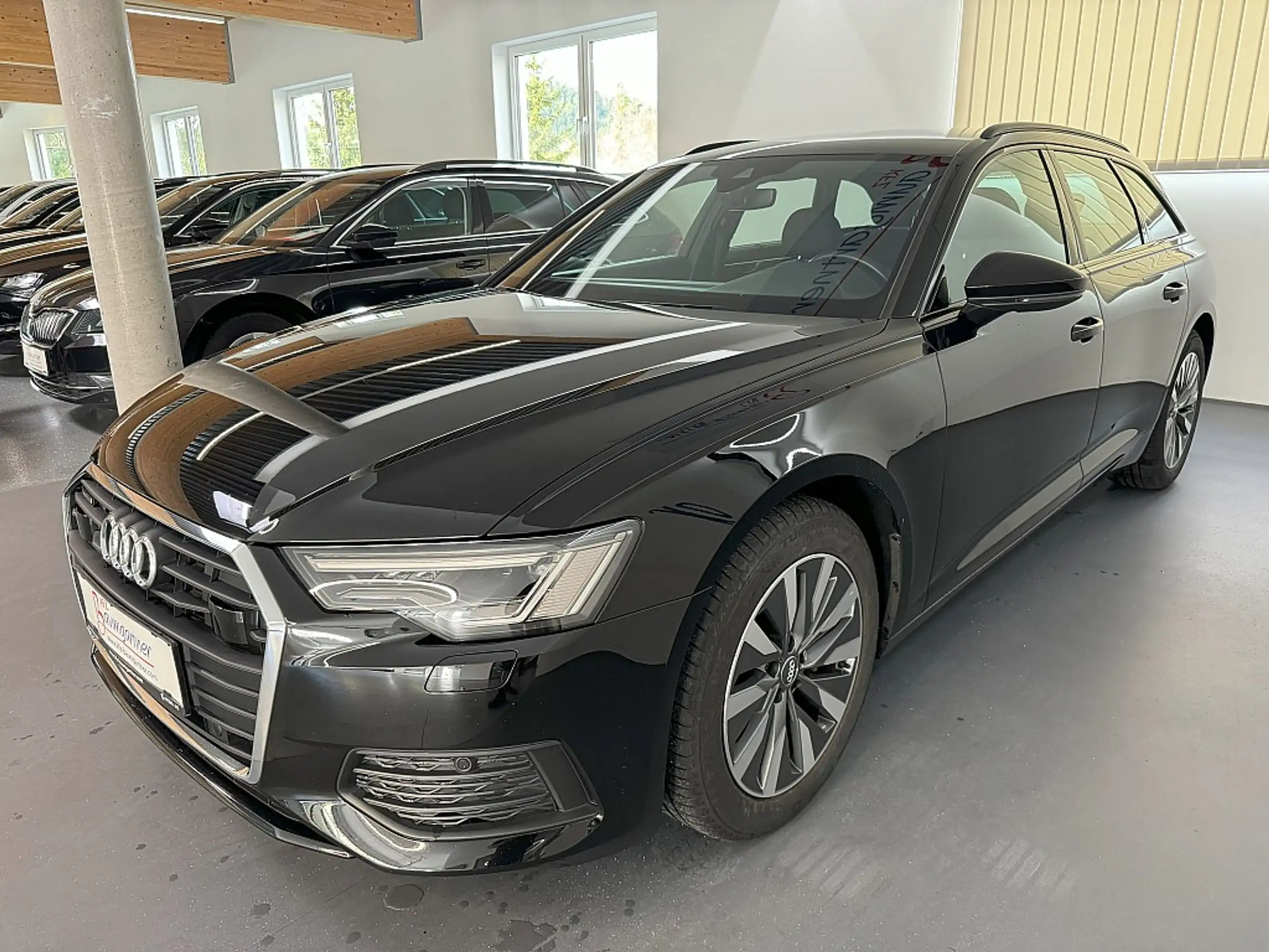 Audi - A6