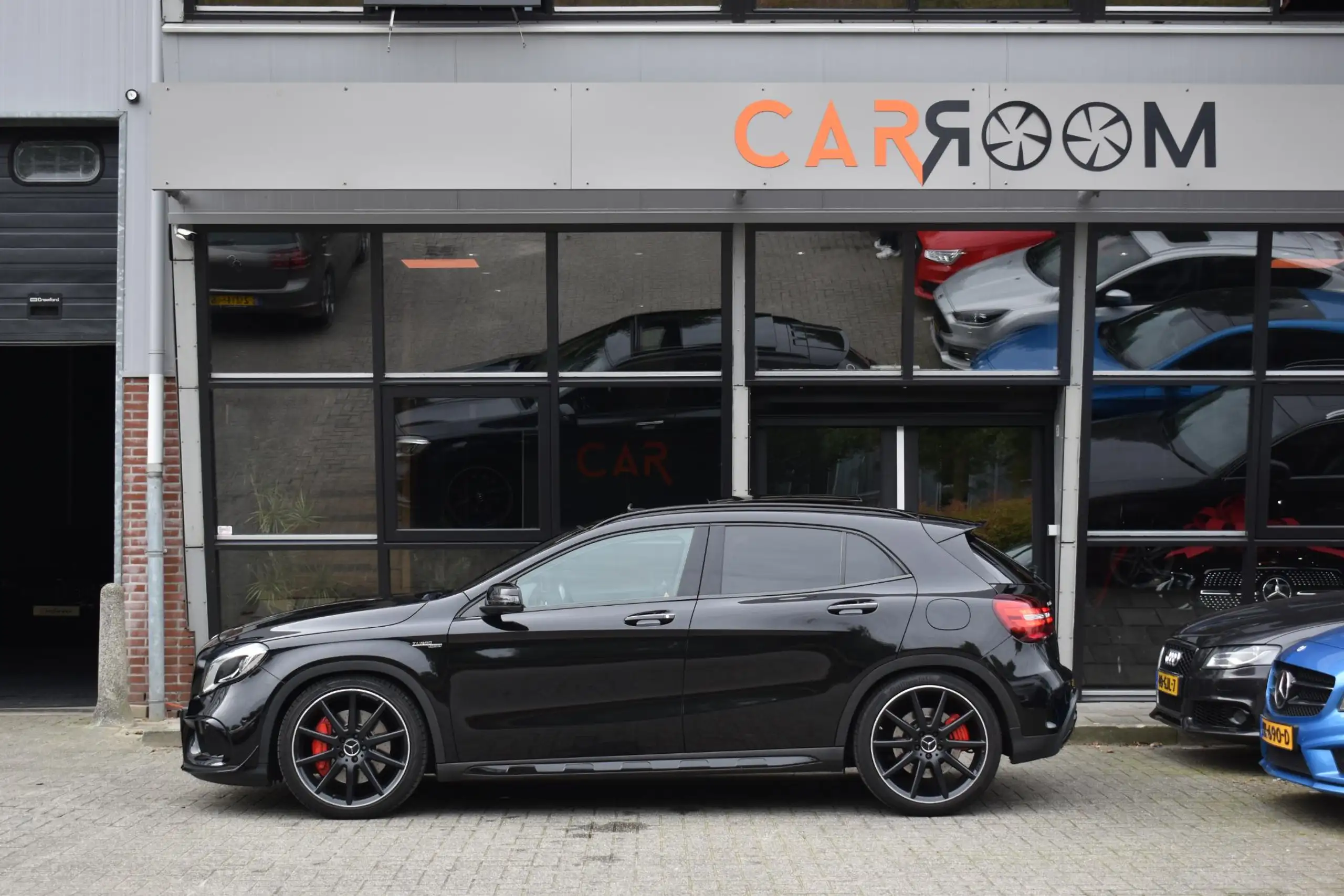 Mercedes-Benz - GLA 45 AMG