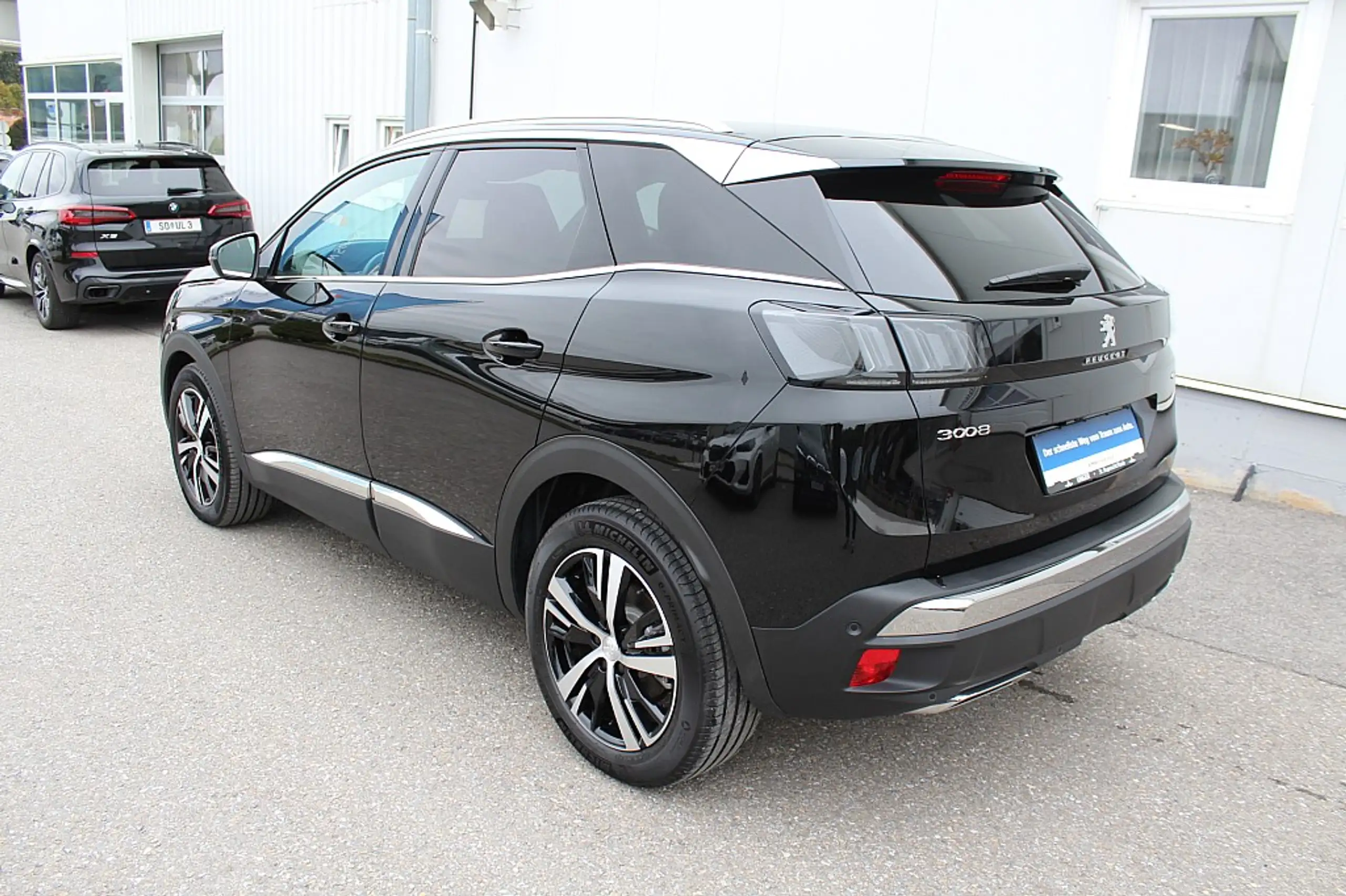 Peugeot - 3008