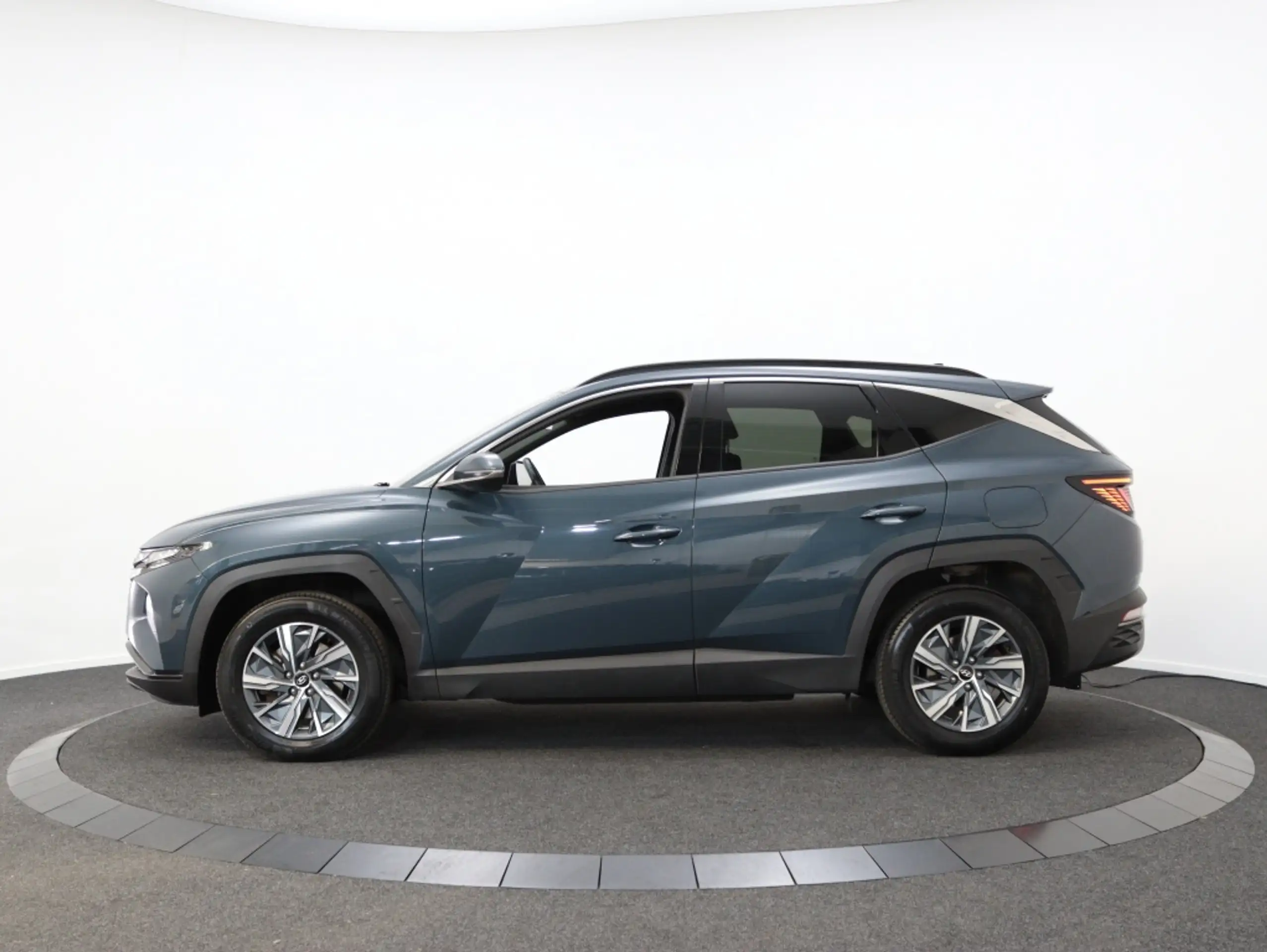 Hyundai - TUCSON