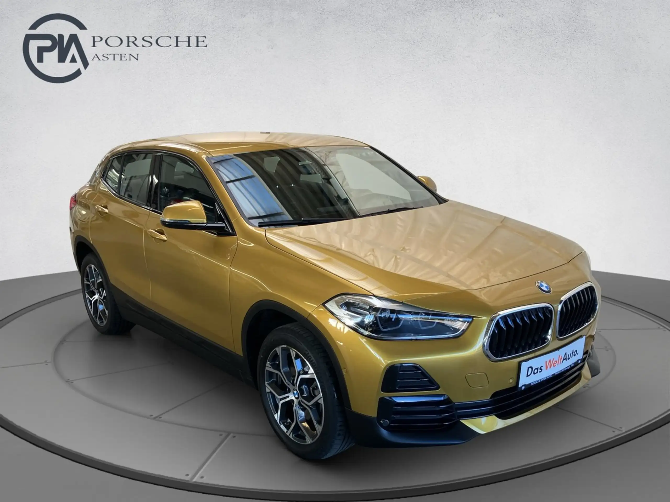 BMW - X2