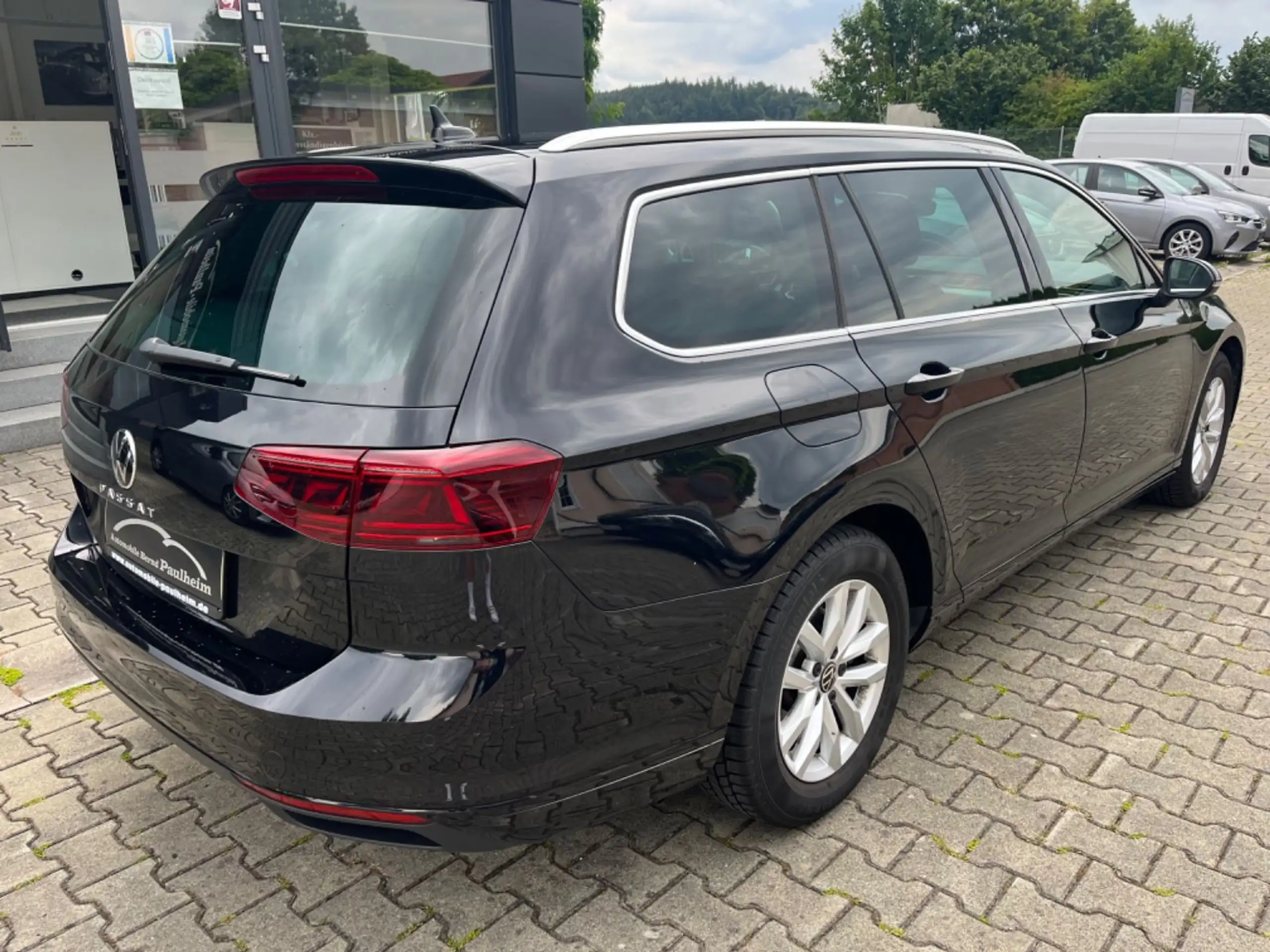 Volkswagen - Passat Variant