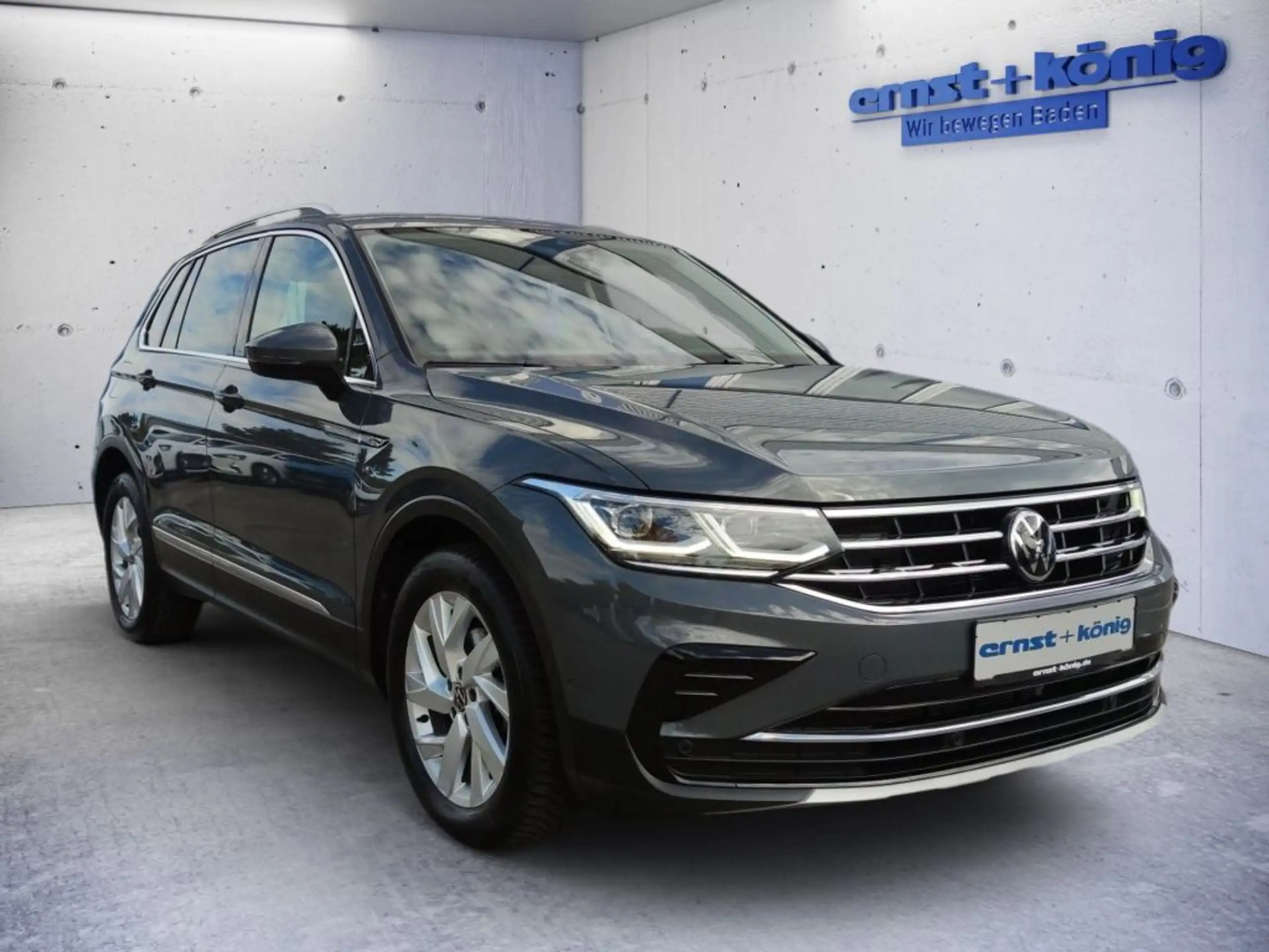 Volkswagen - Tiguan