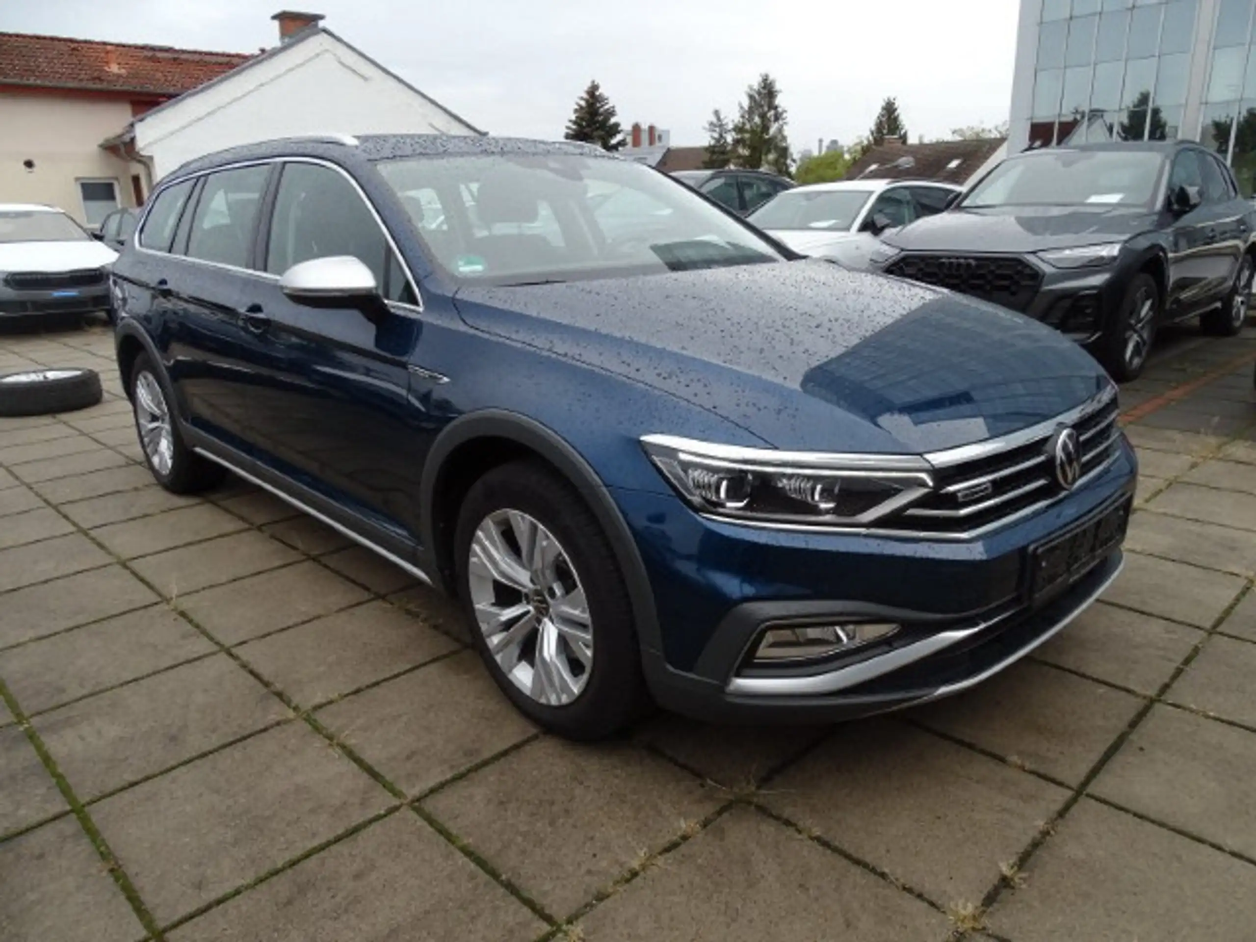 Volkswagen - Passat Alltrack