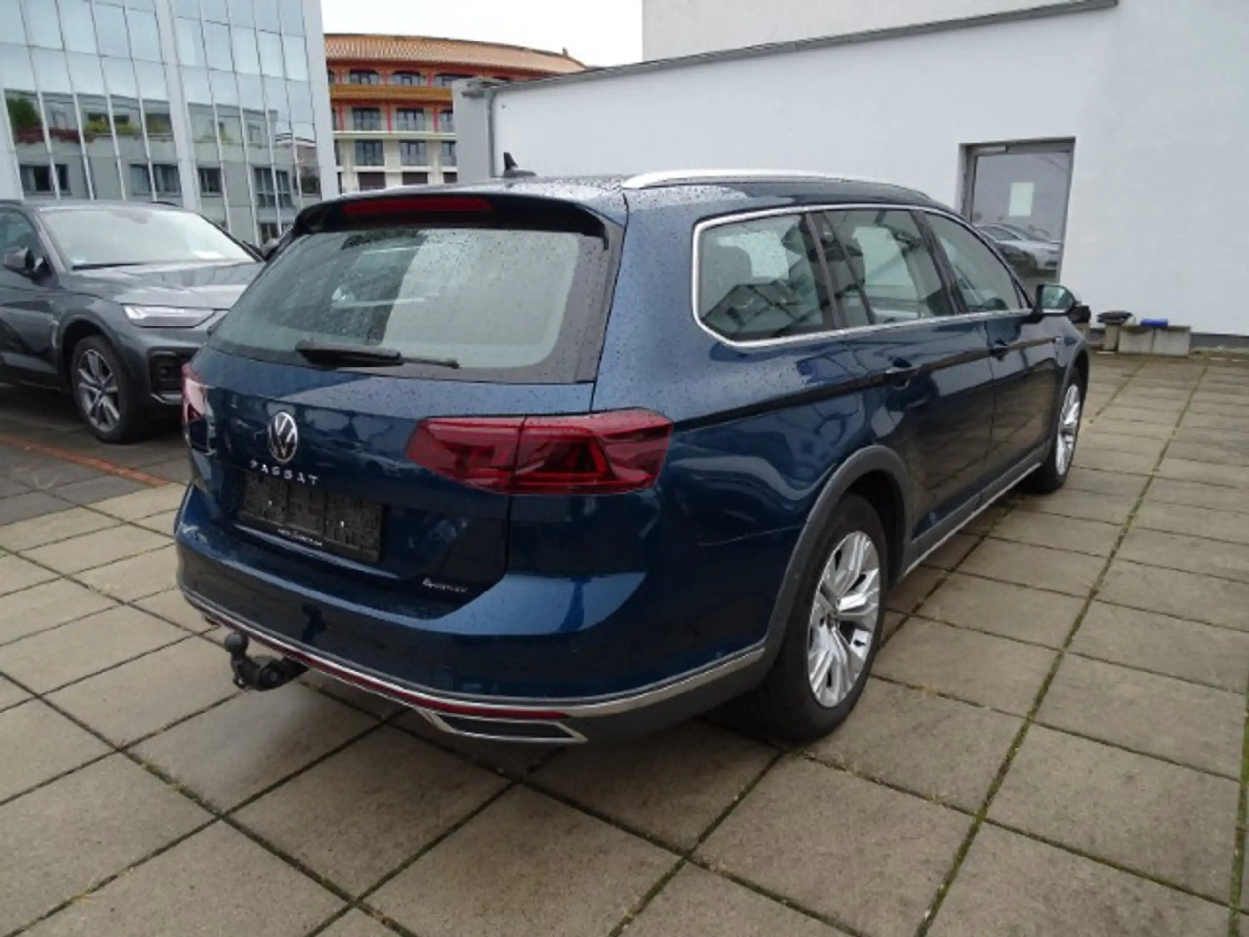 Volkswagen - Passat Alltrack