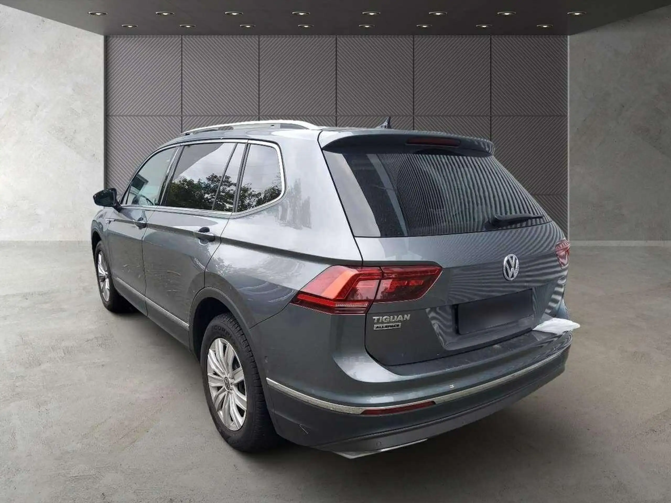 Volkswagen - Tiguan Allspace