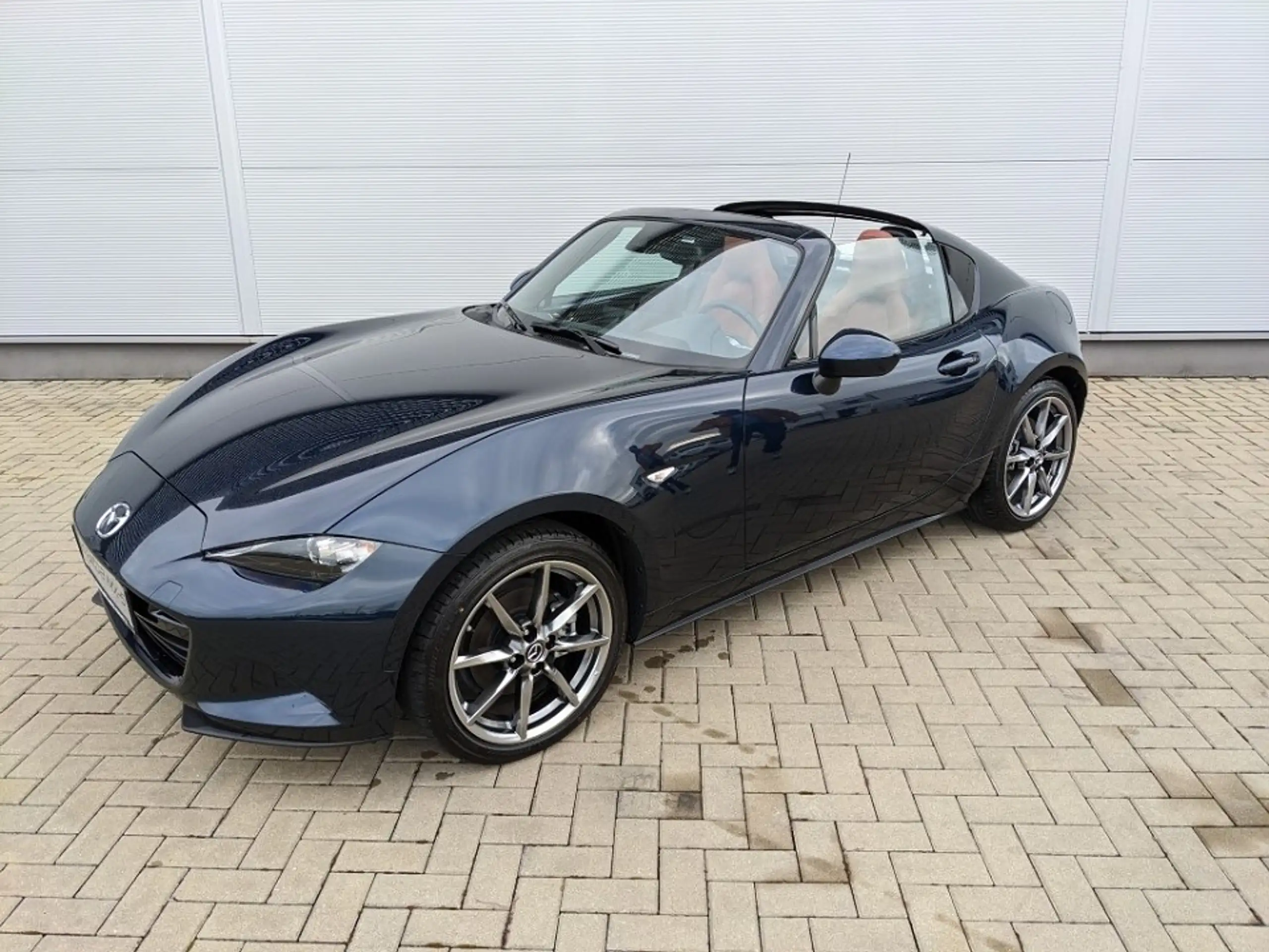 Mazda - MX-5