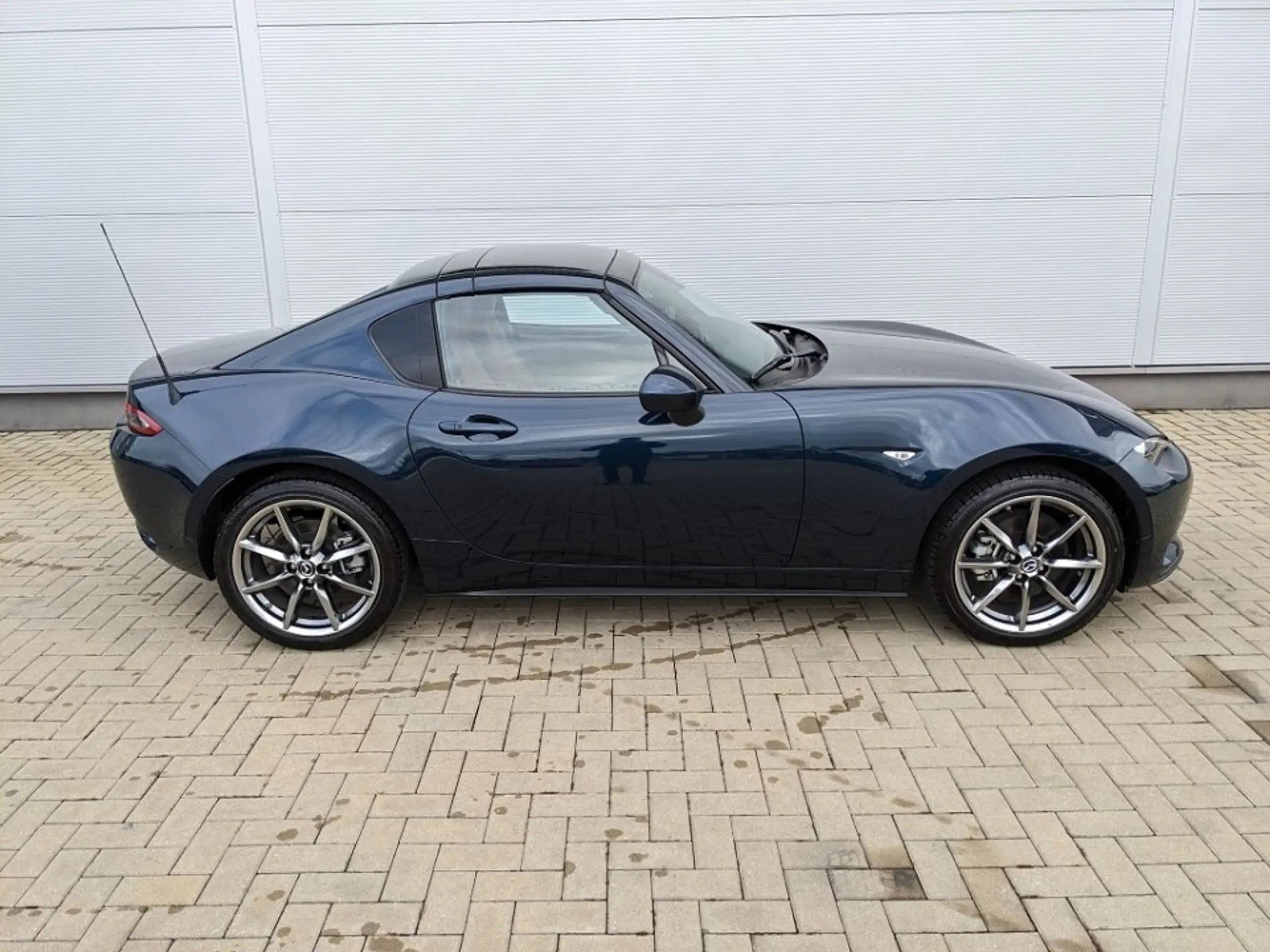 Mazda - MX-5