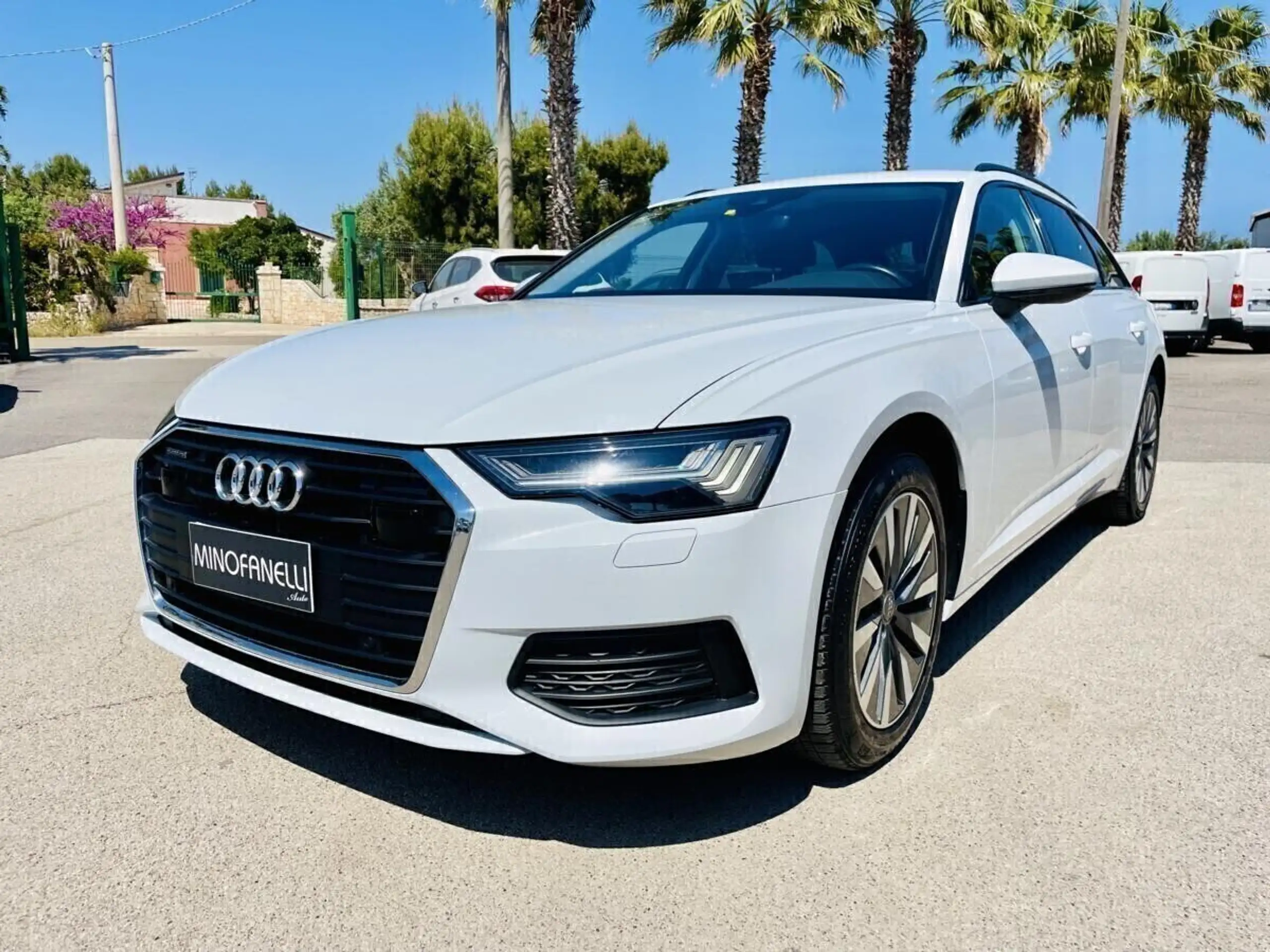 Audi - A6