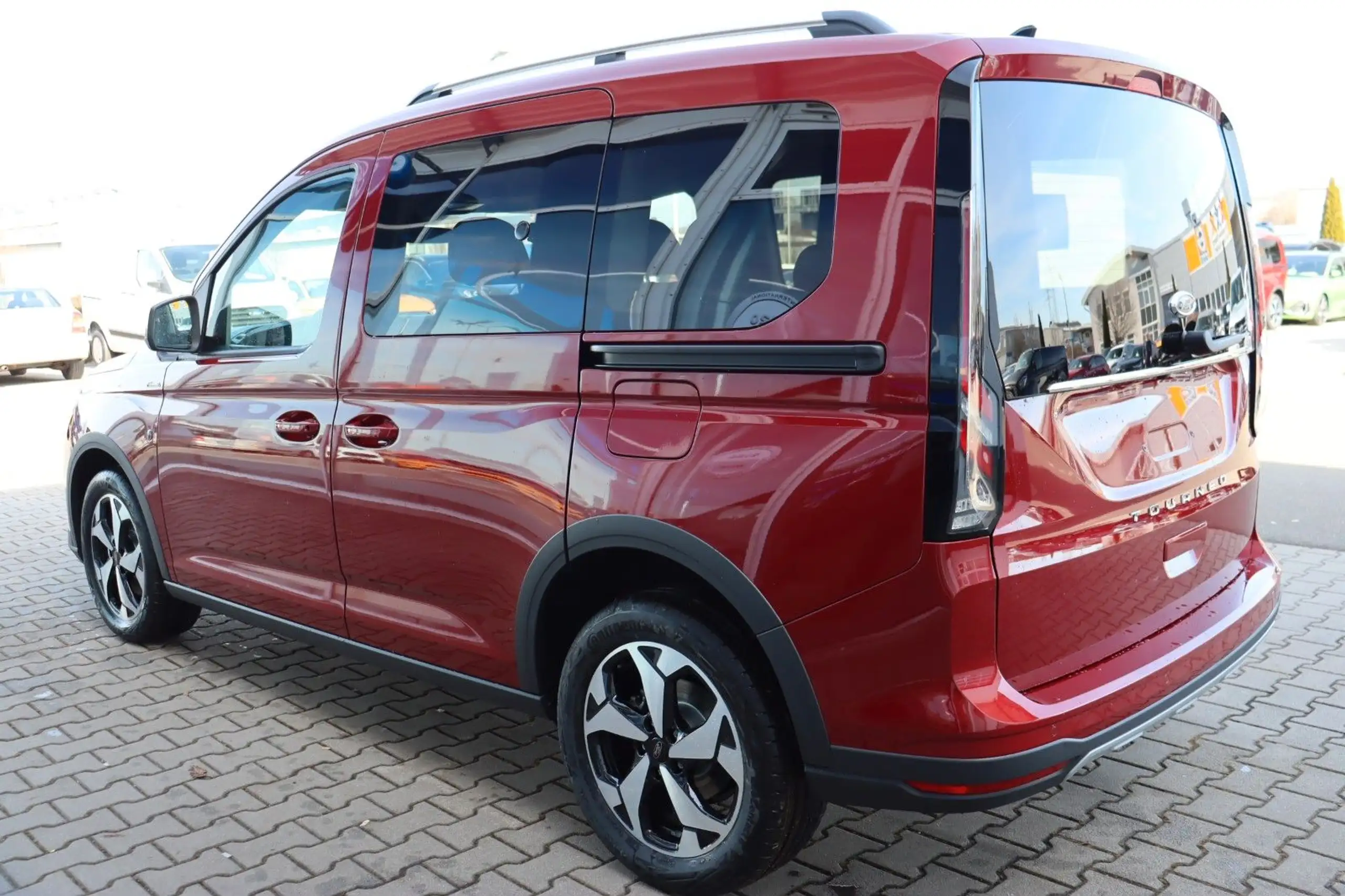 Ford - Tourneo Connect