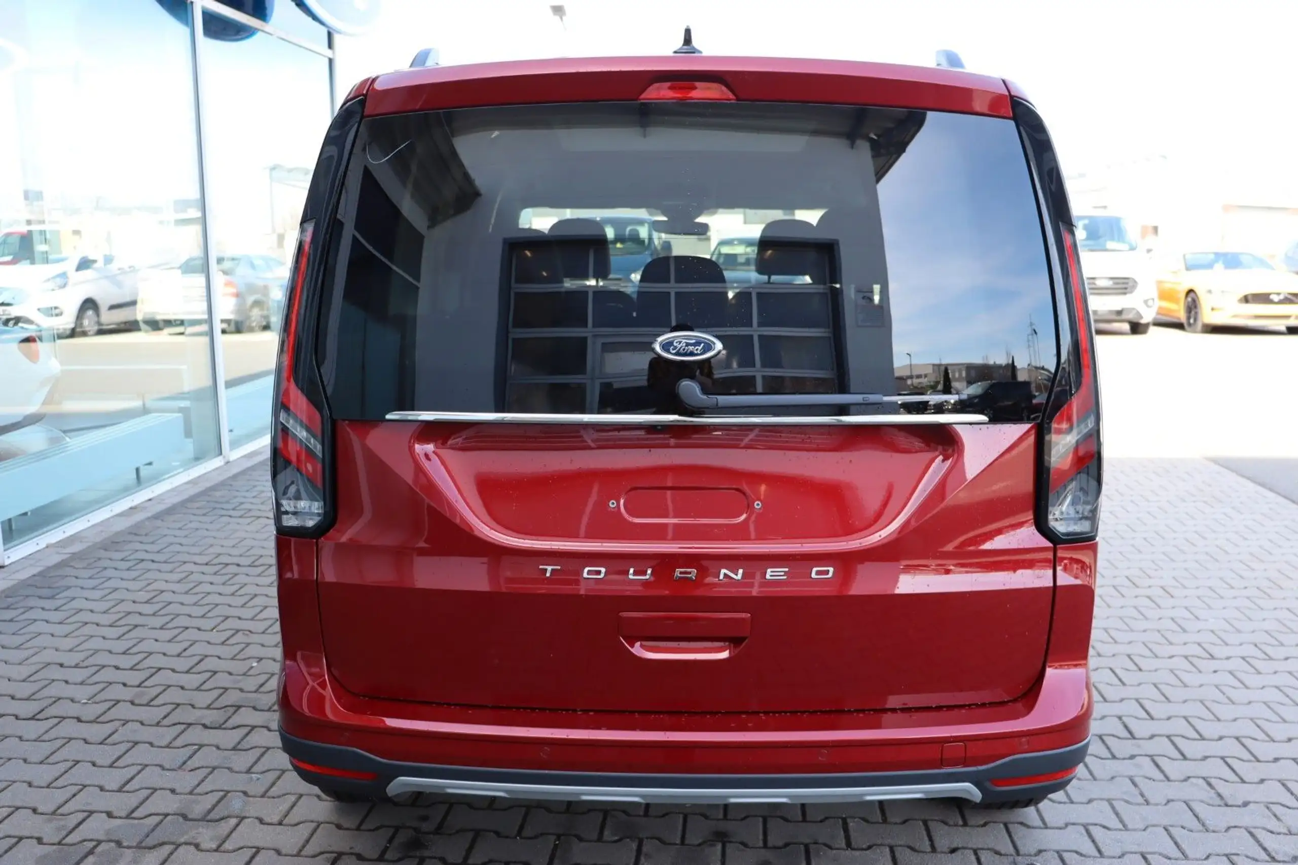 Ford - Tourneo Connect