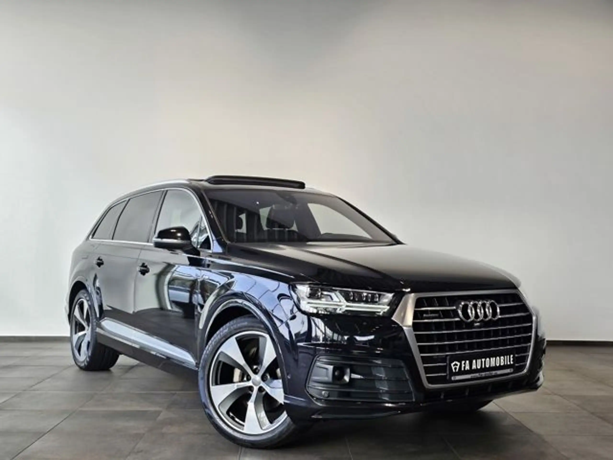 Audi - Q7