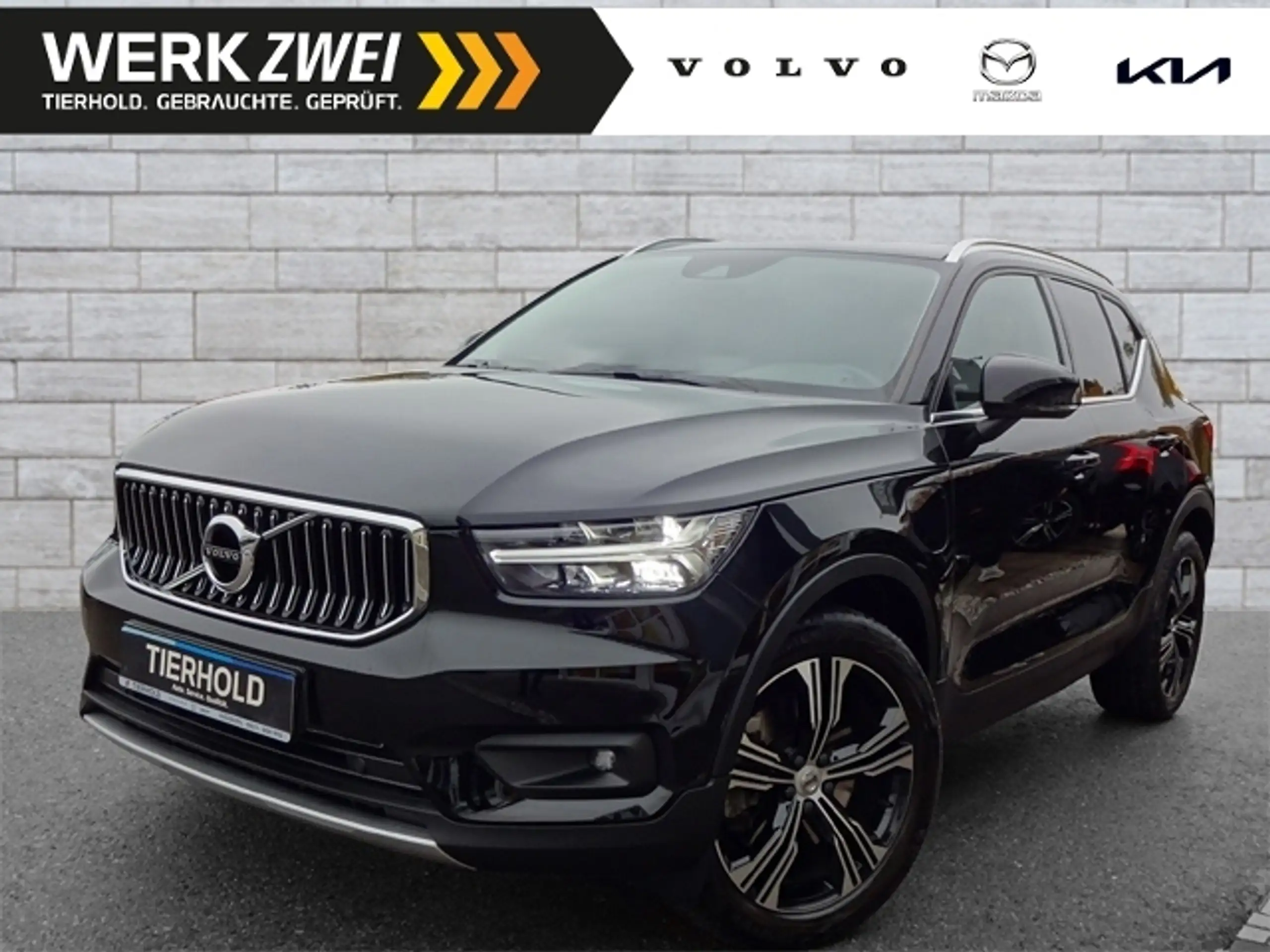 Volvo - XC40