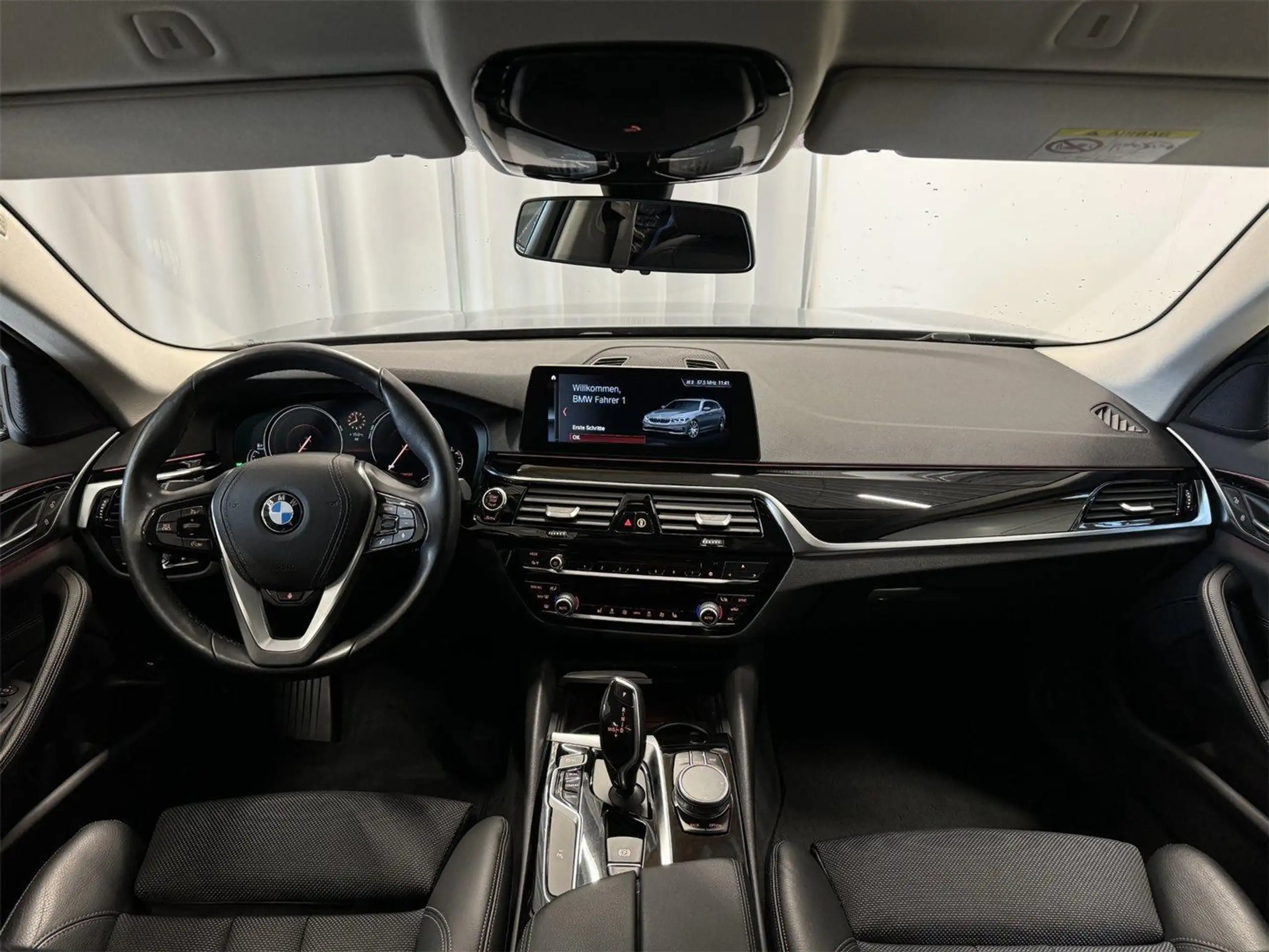 BMW - 520