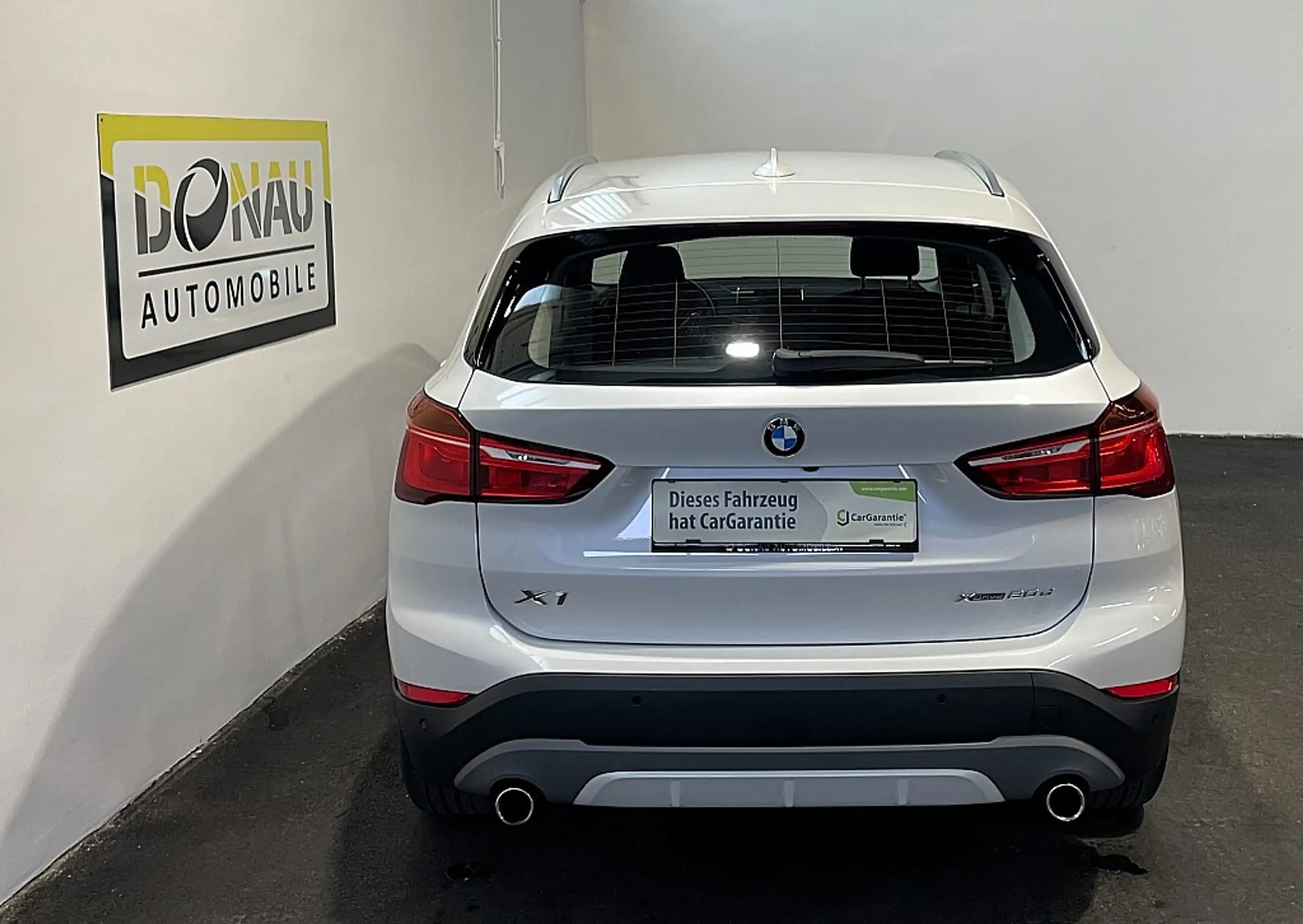 BMW - X1