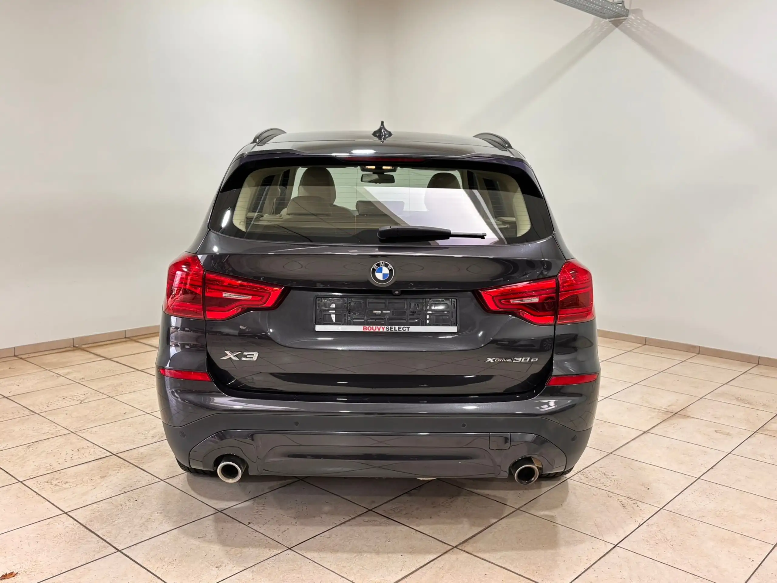 BMW - X3