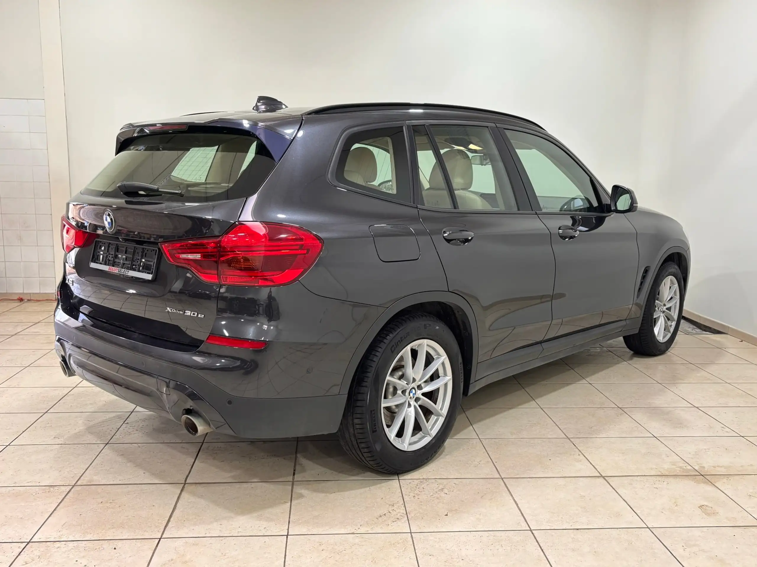 BMW - X3