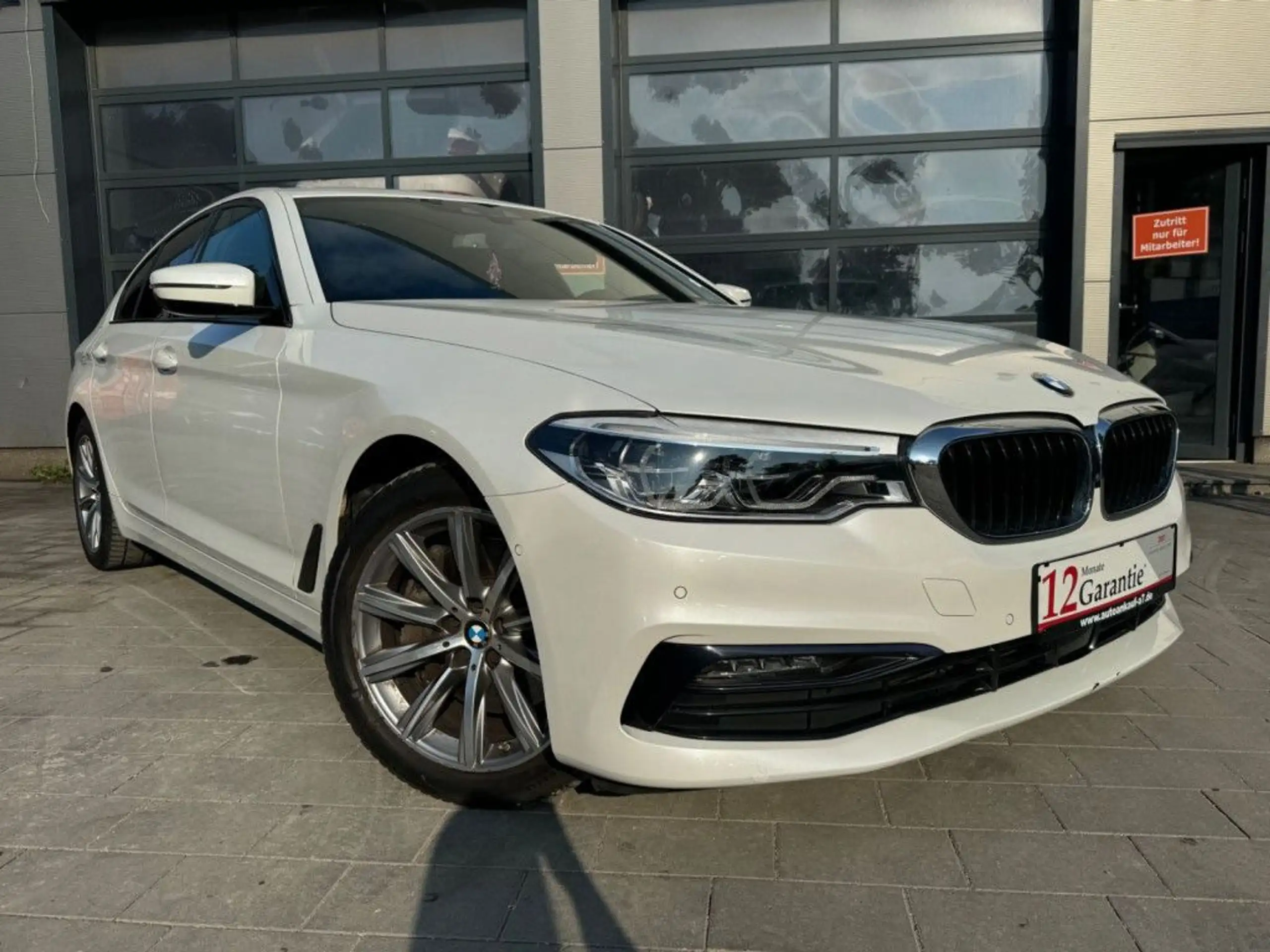 BMW - 540